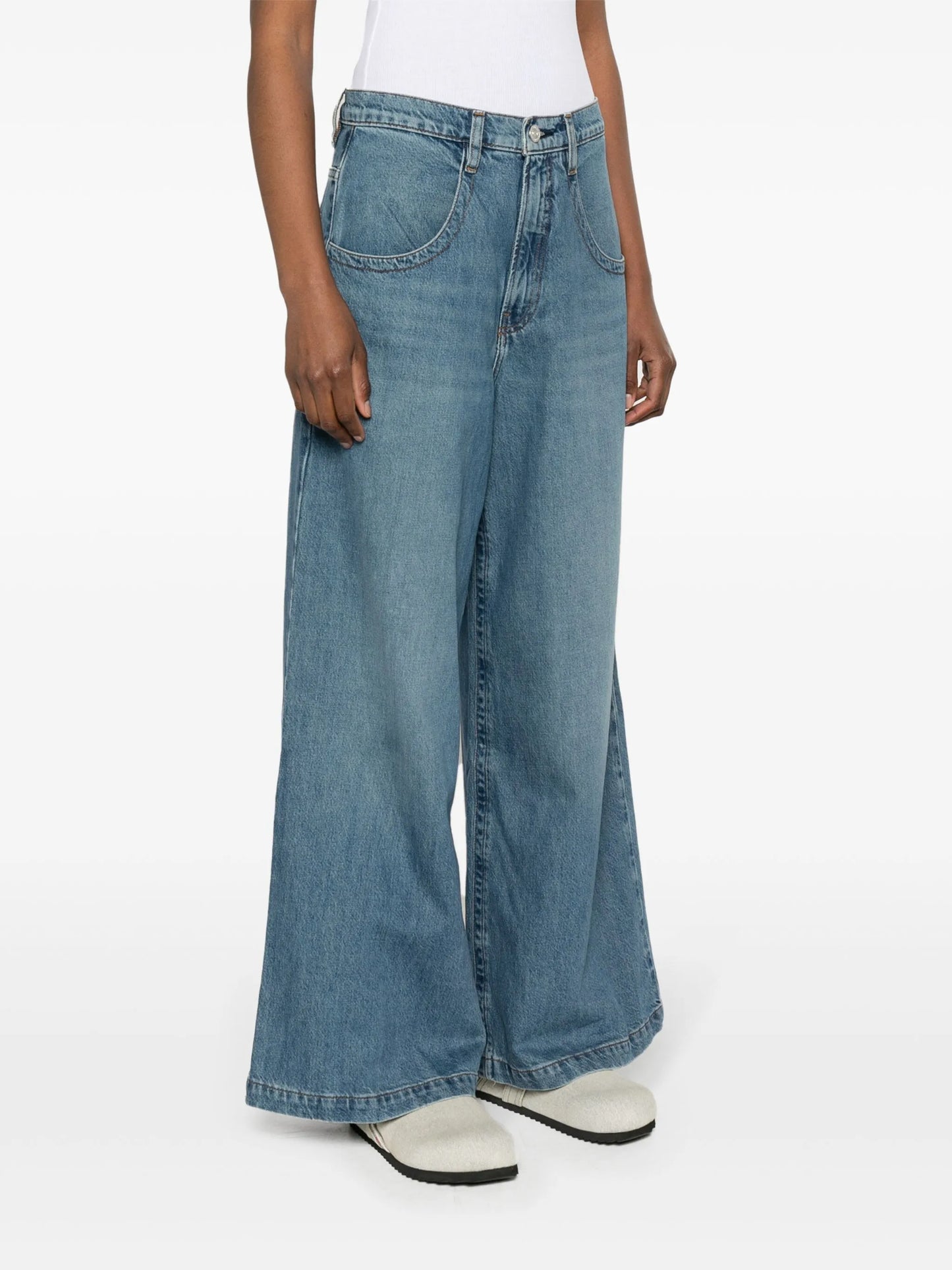 Skater high-rise wide-leg jeans
