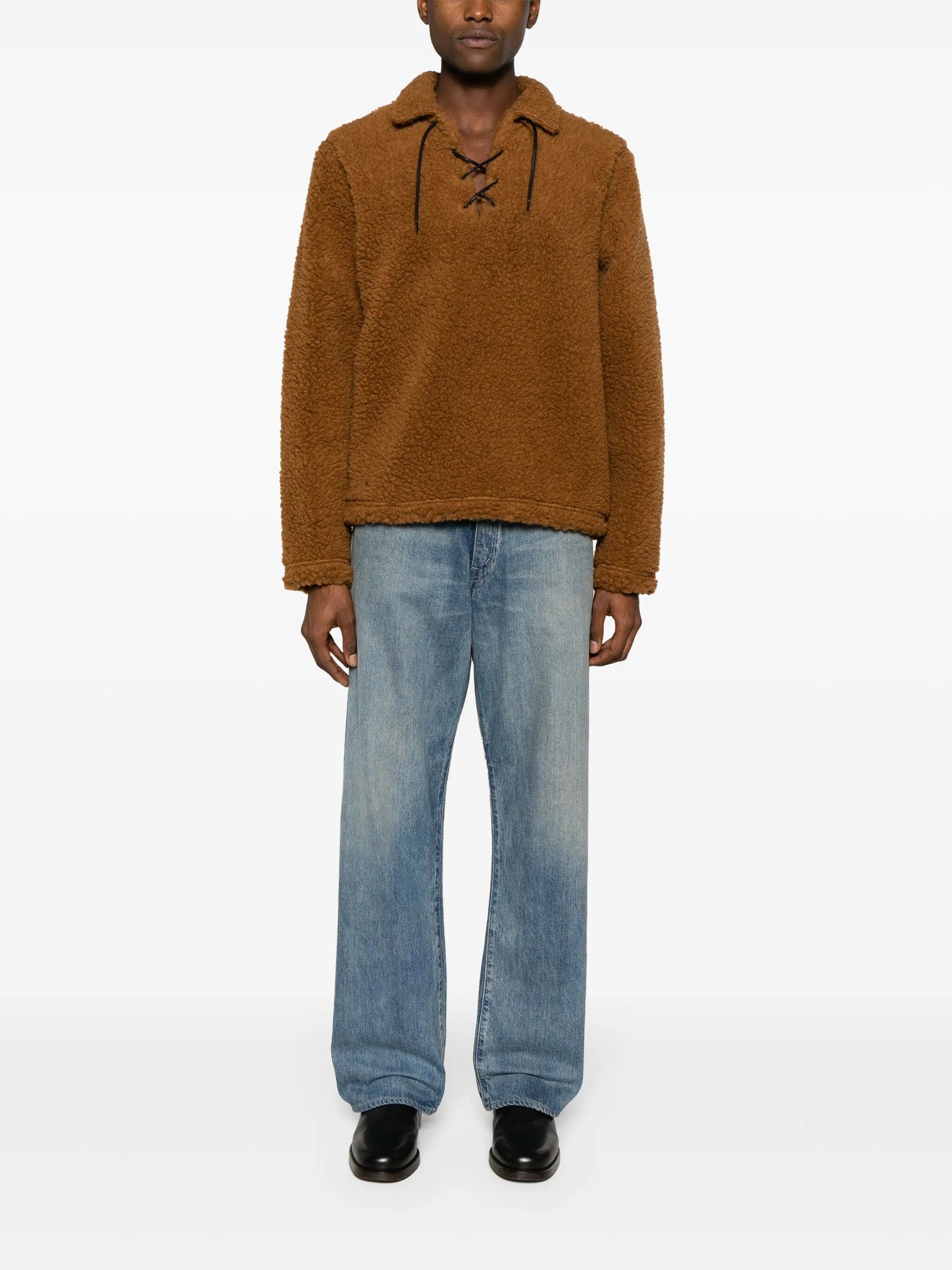 mid-rise straight-leg jeans