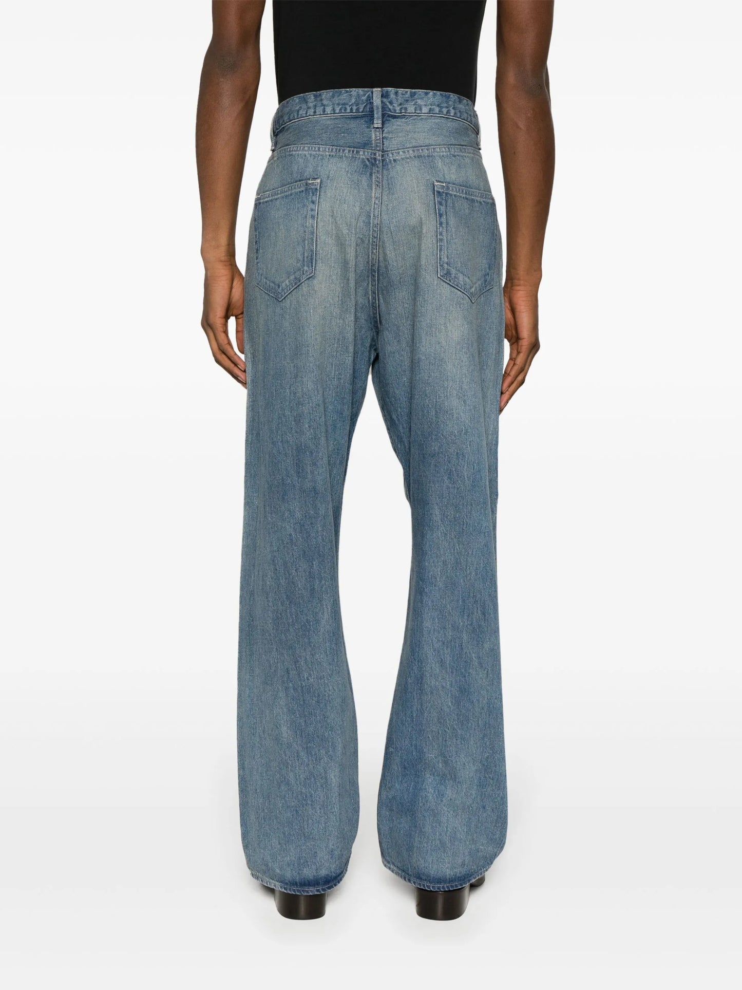 mid-rise straight-leg jeans