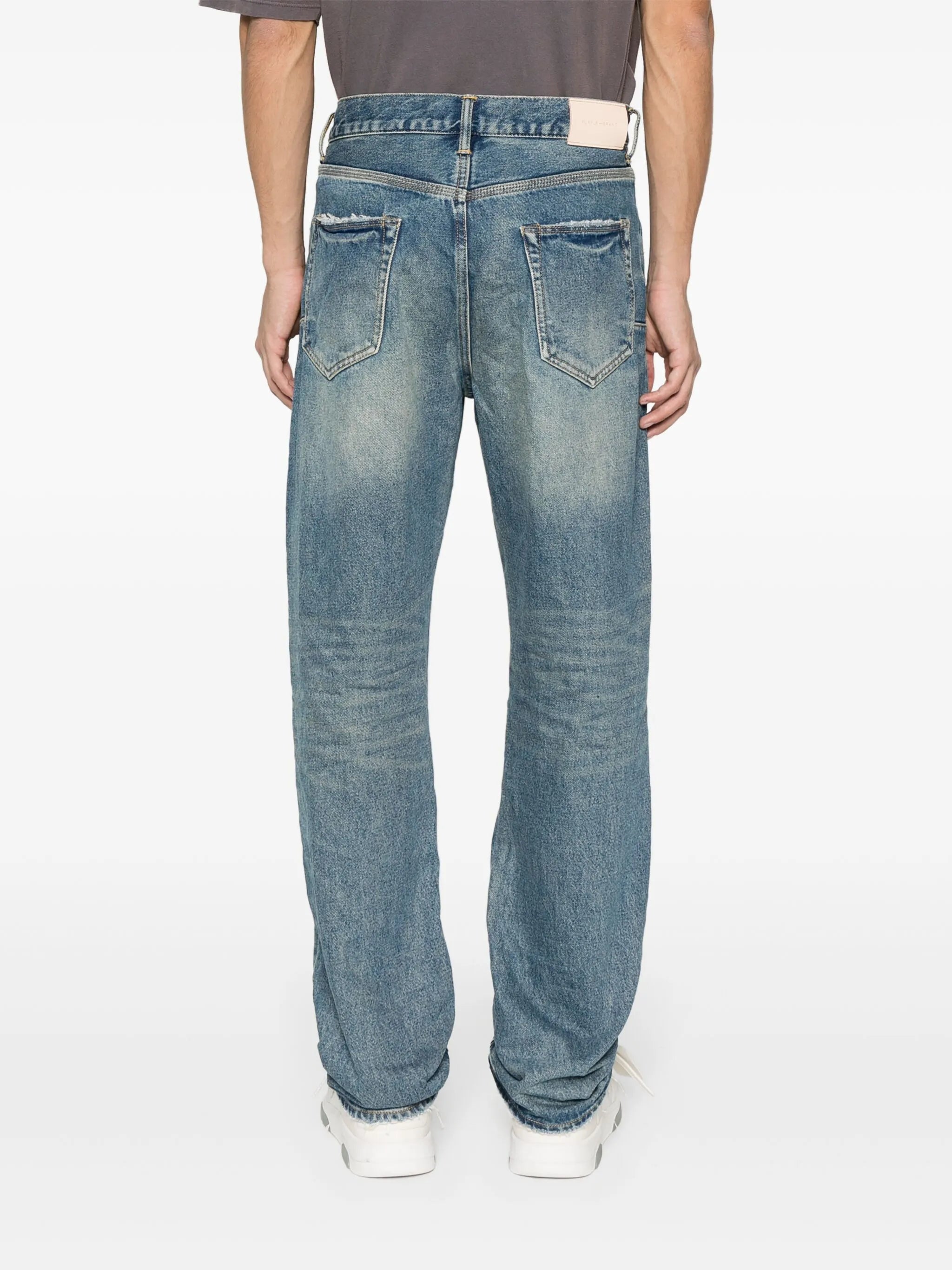 P011 Vintage Knee Slit jeans