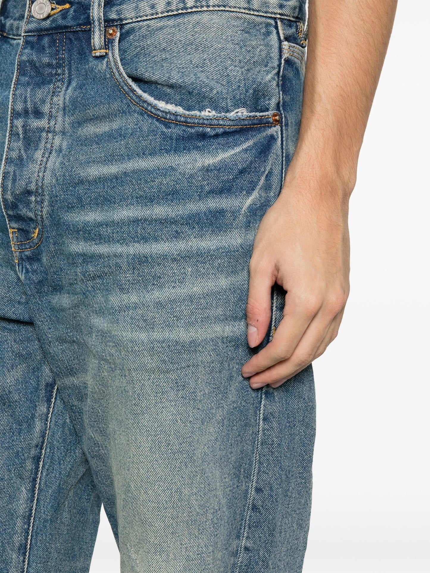P011 Vintage Knee Slit jeans