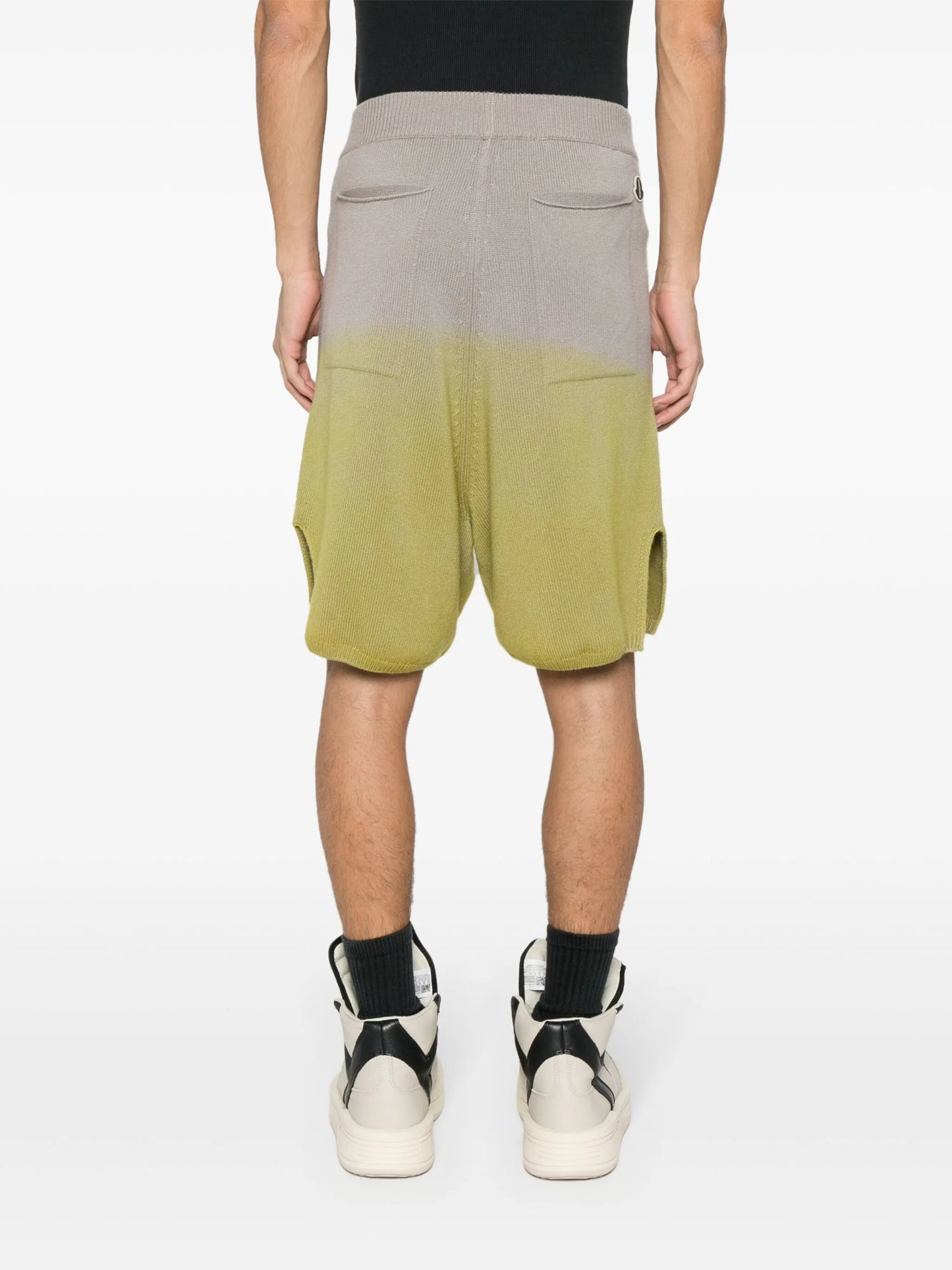ombré-effect cashmere shorts