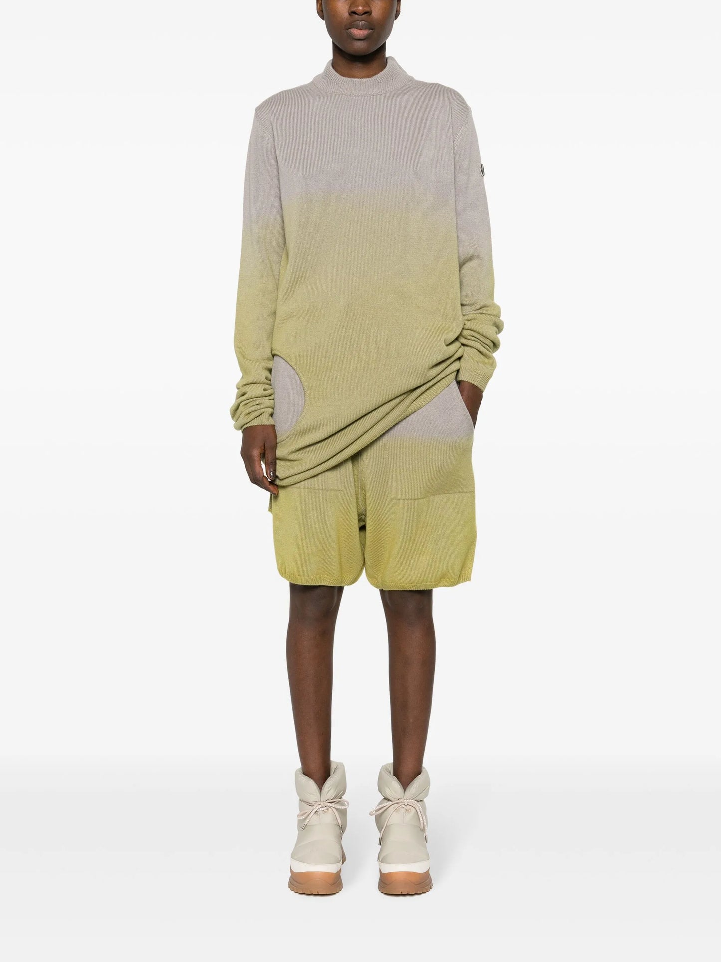 ombré-effect cashmere shorts