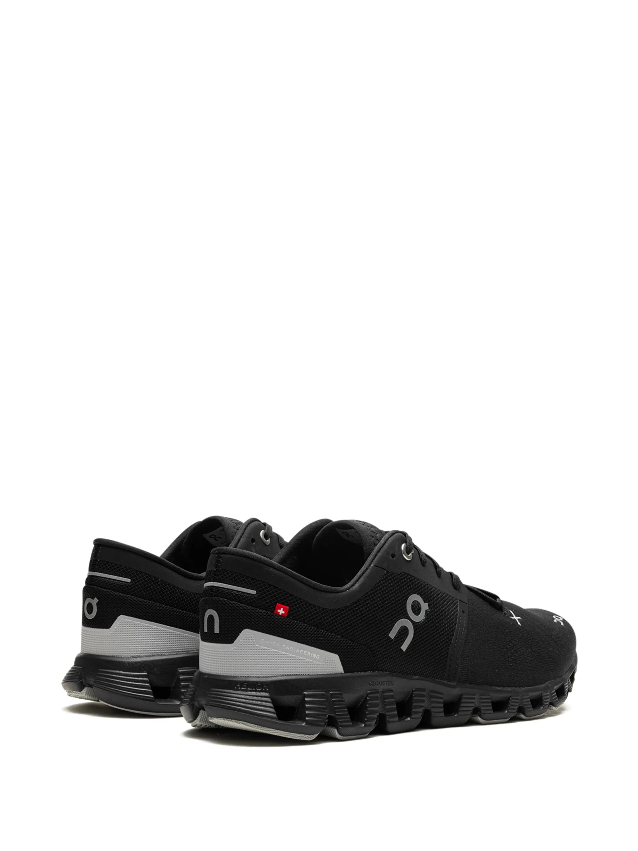 On Cloud X 3 trainers