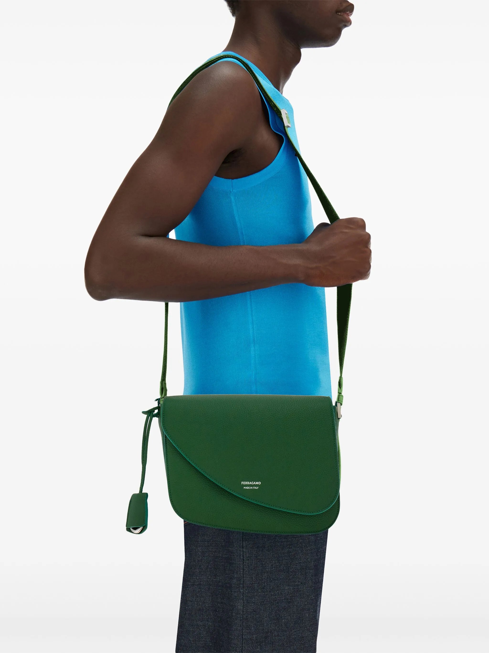 medium shoulder bag