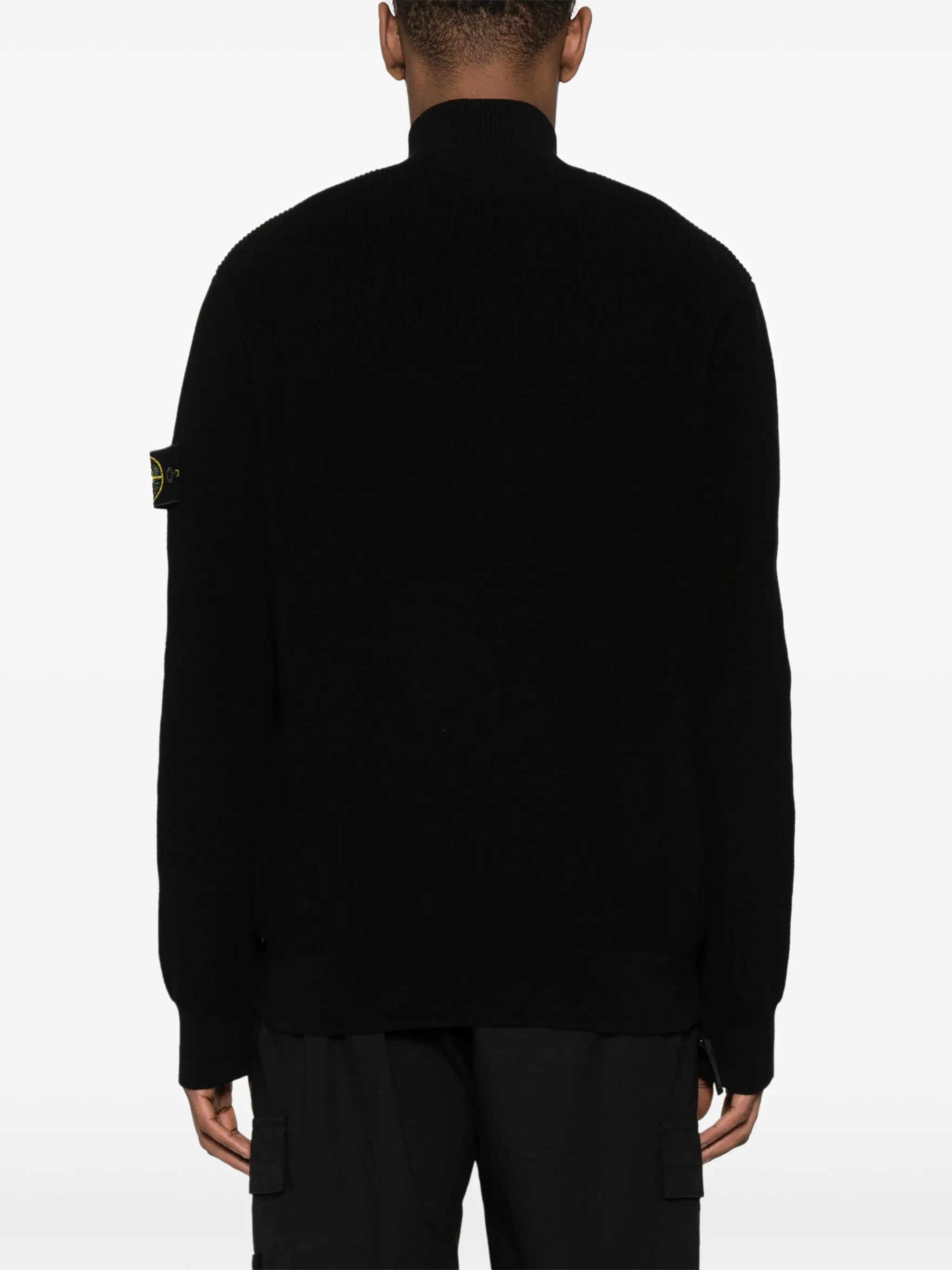 Compass-badge cardigan