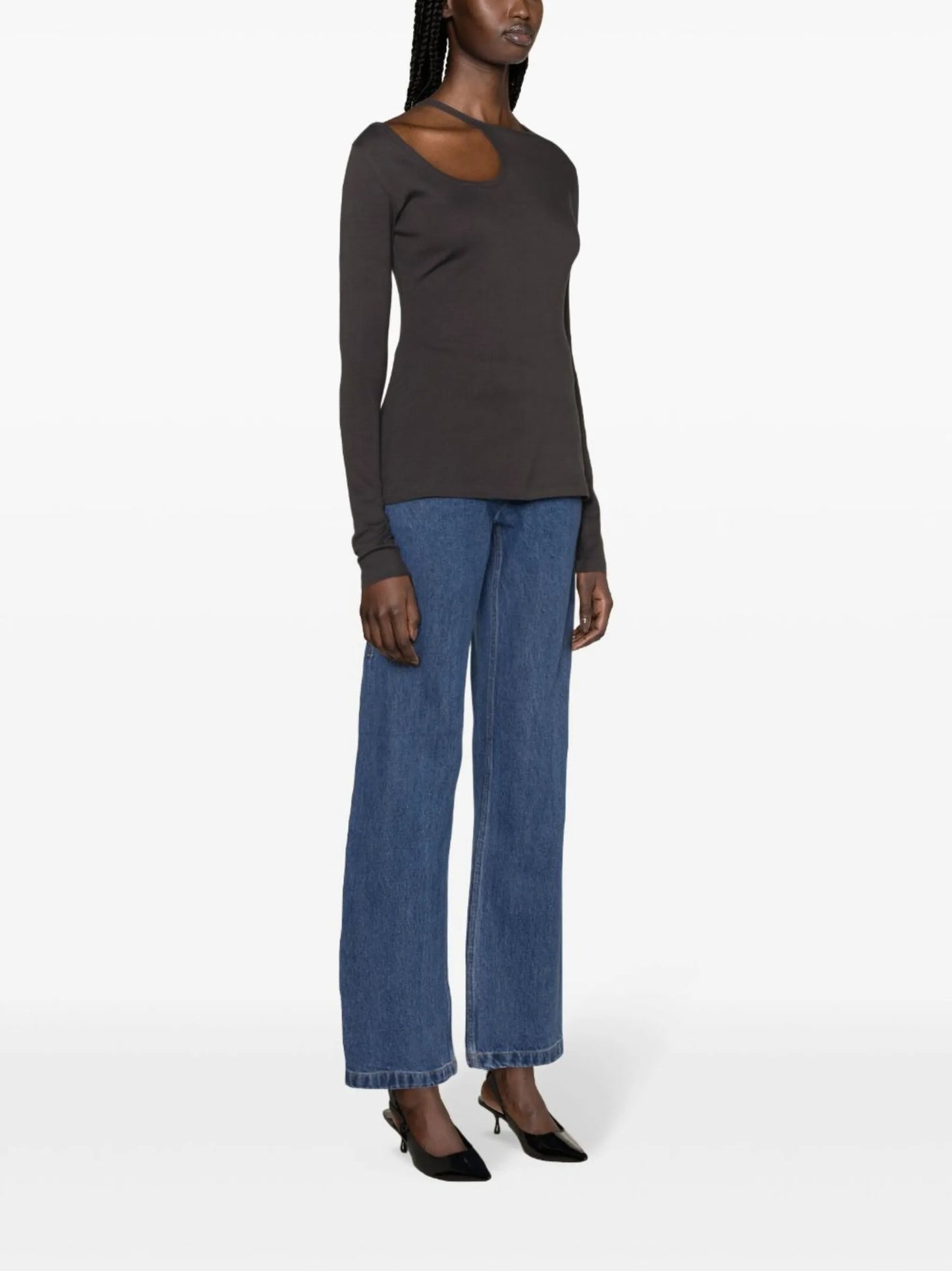 cut-out detail top