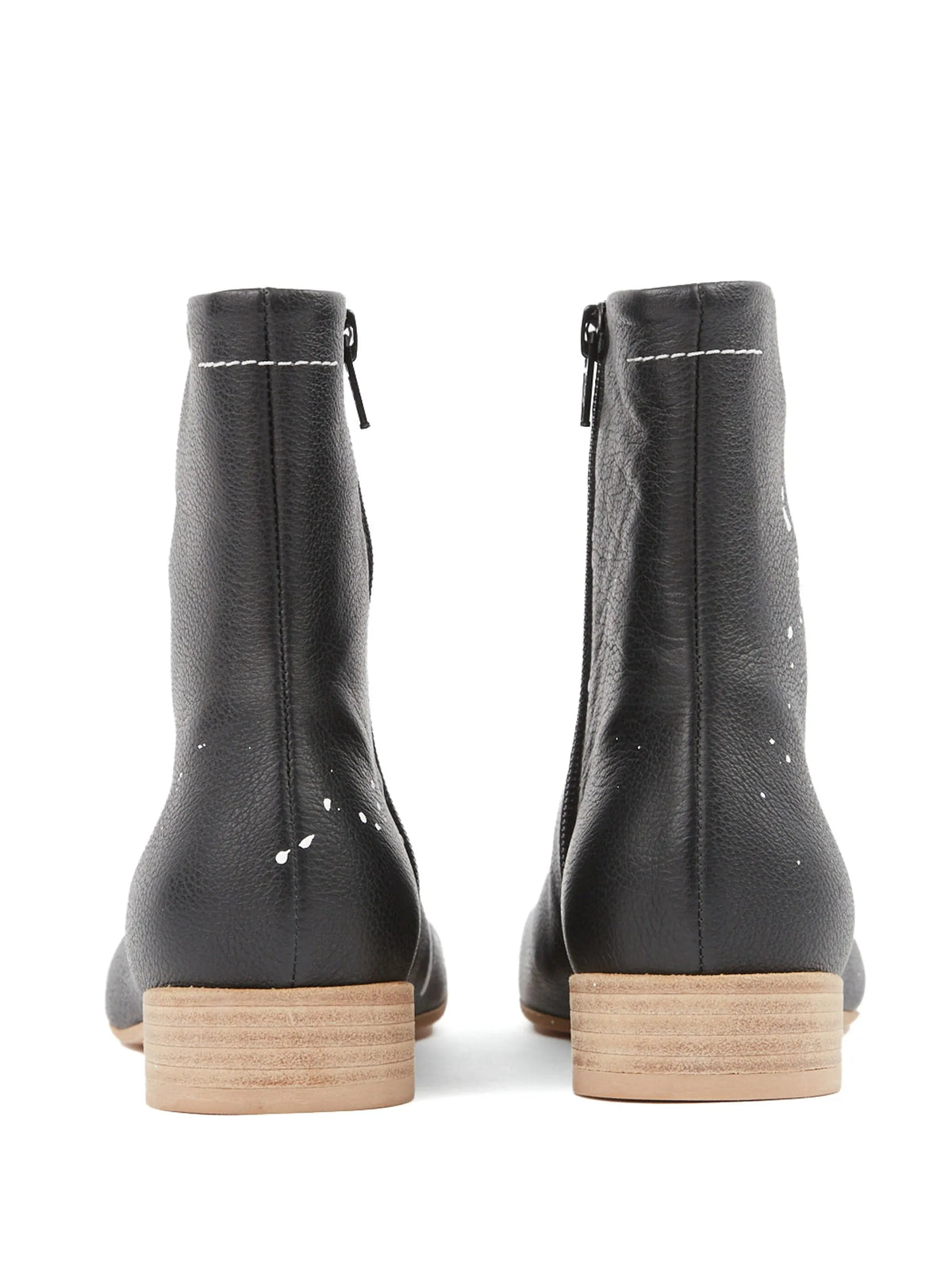 Anatomic leather ankle boots