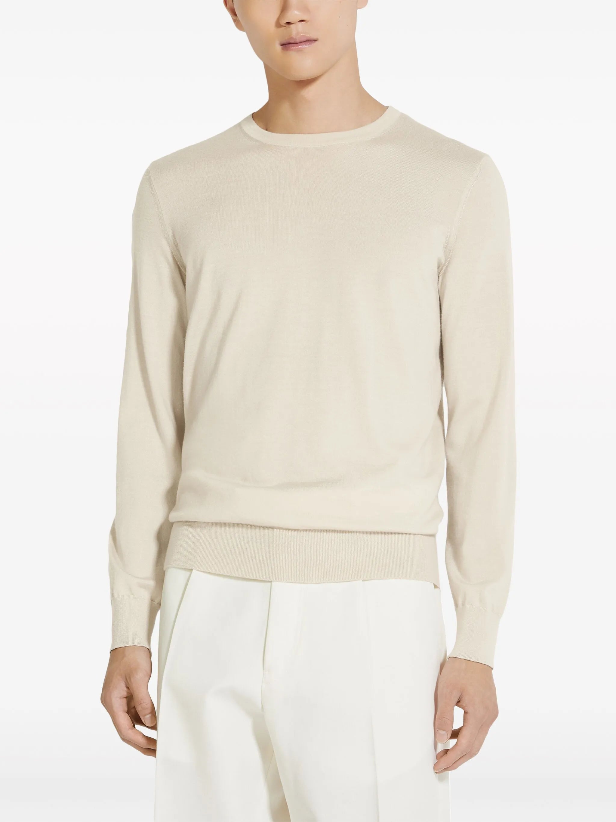 fine-knit crew-neck jumper