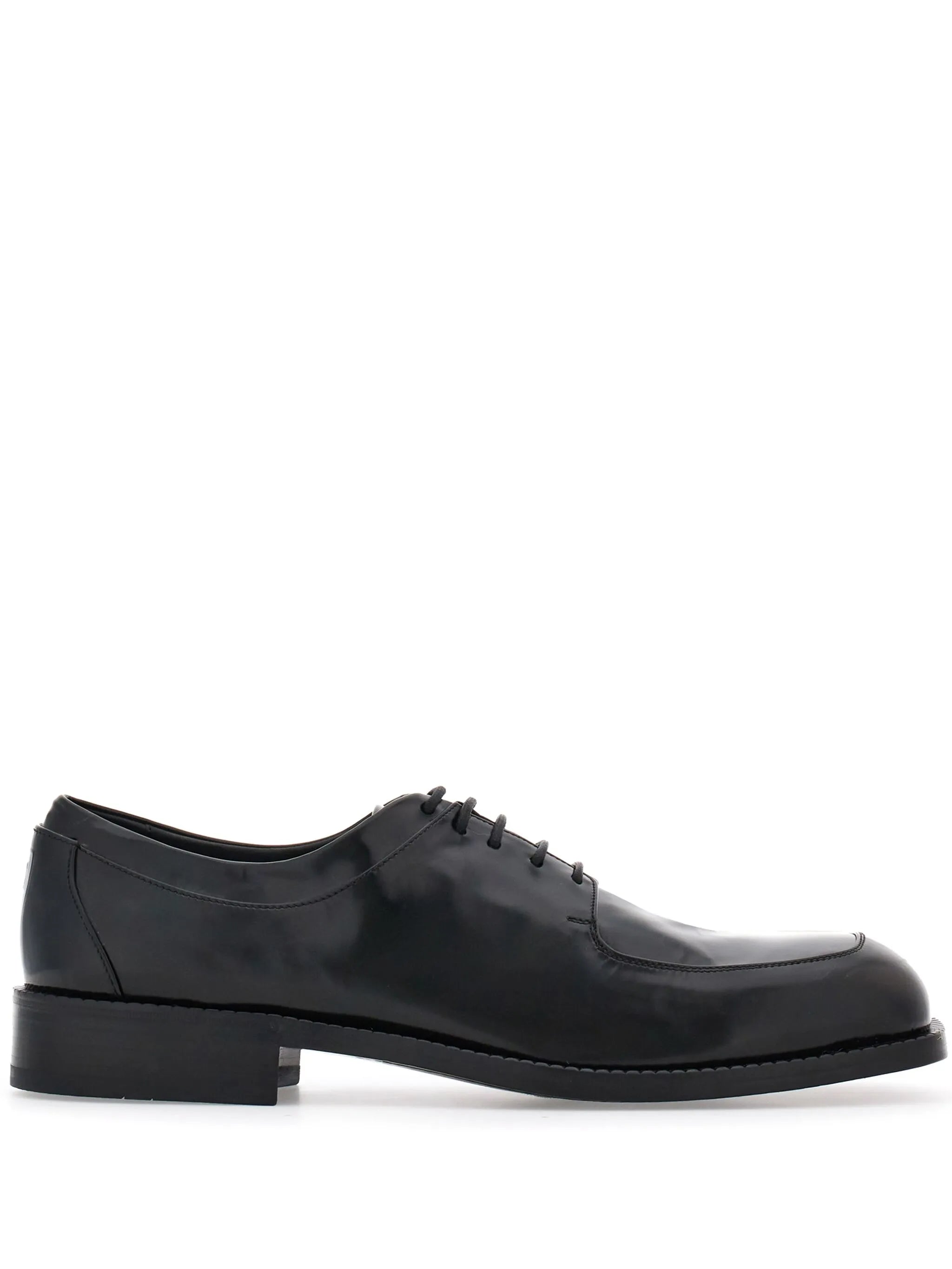 square-toe derby shoes