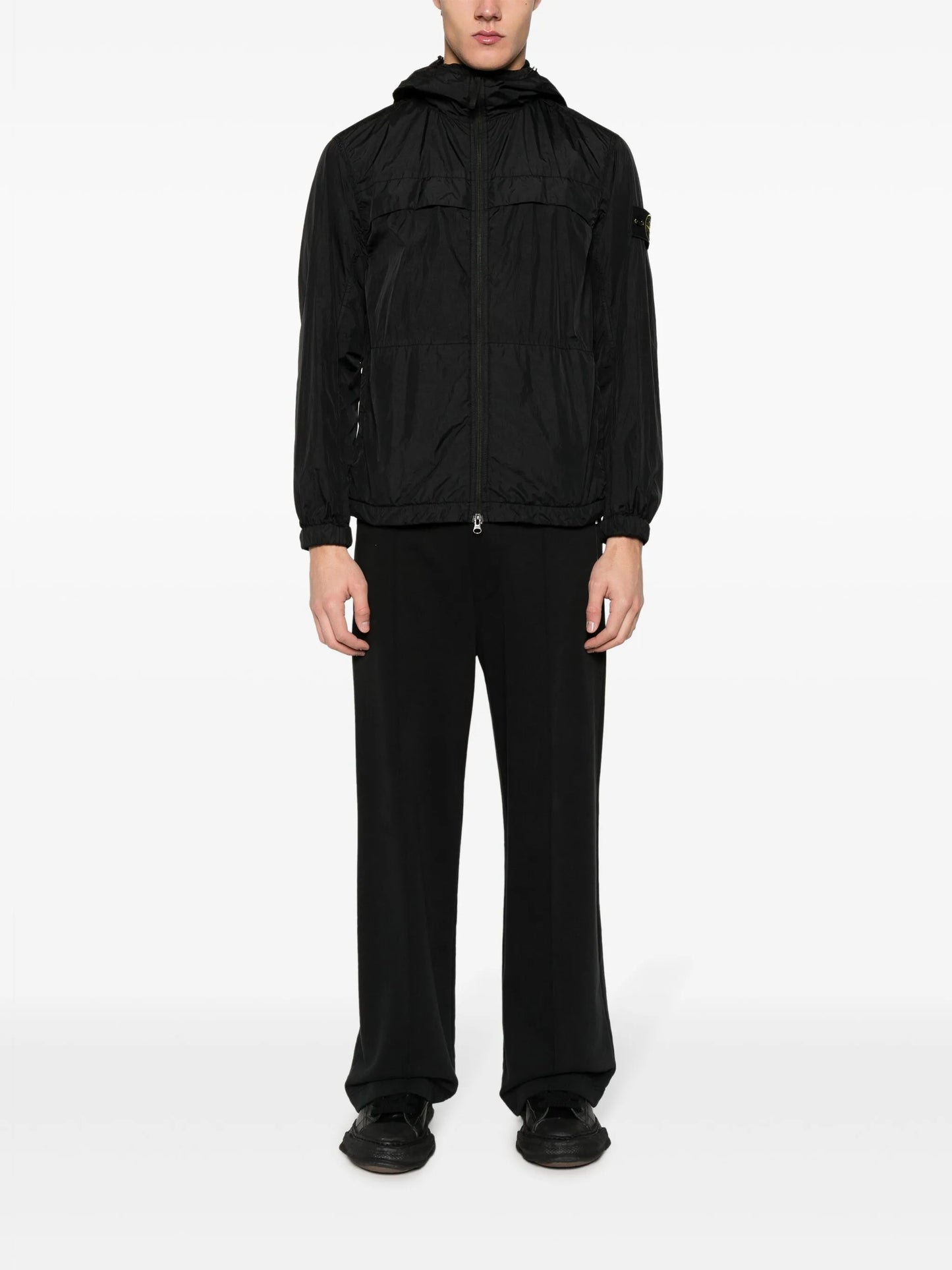 Compass-badge lightweight jacket