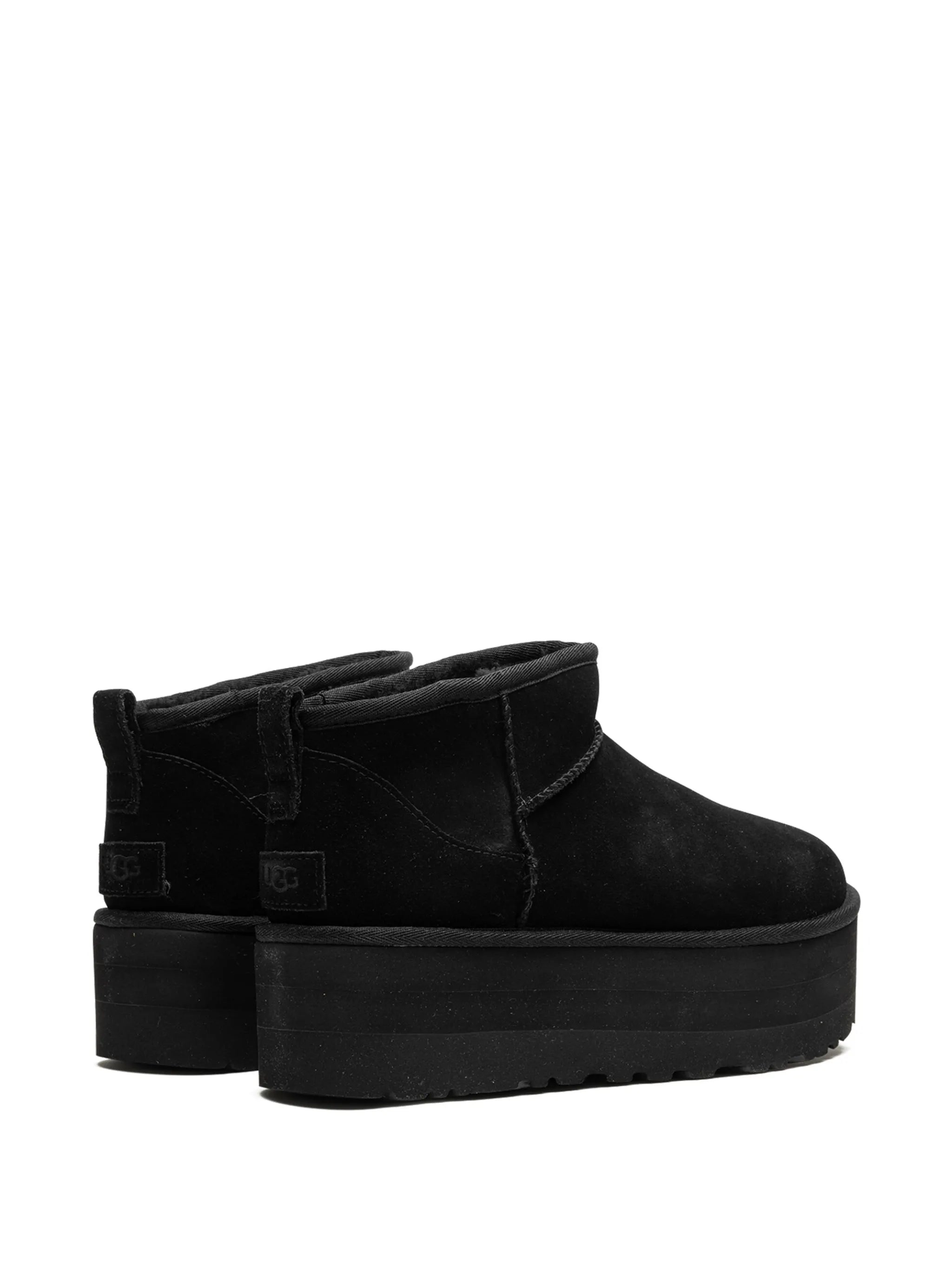 Classic Ultra Mini platform boots