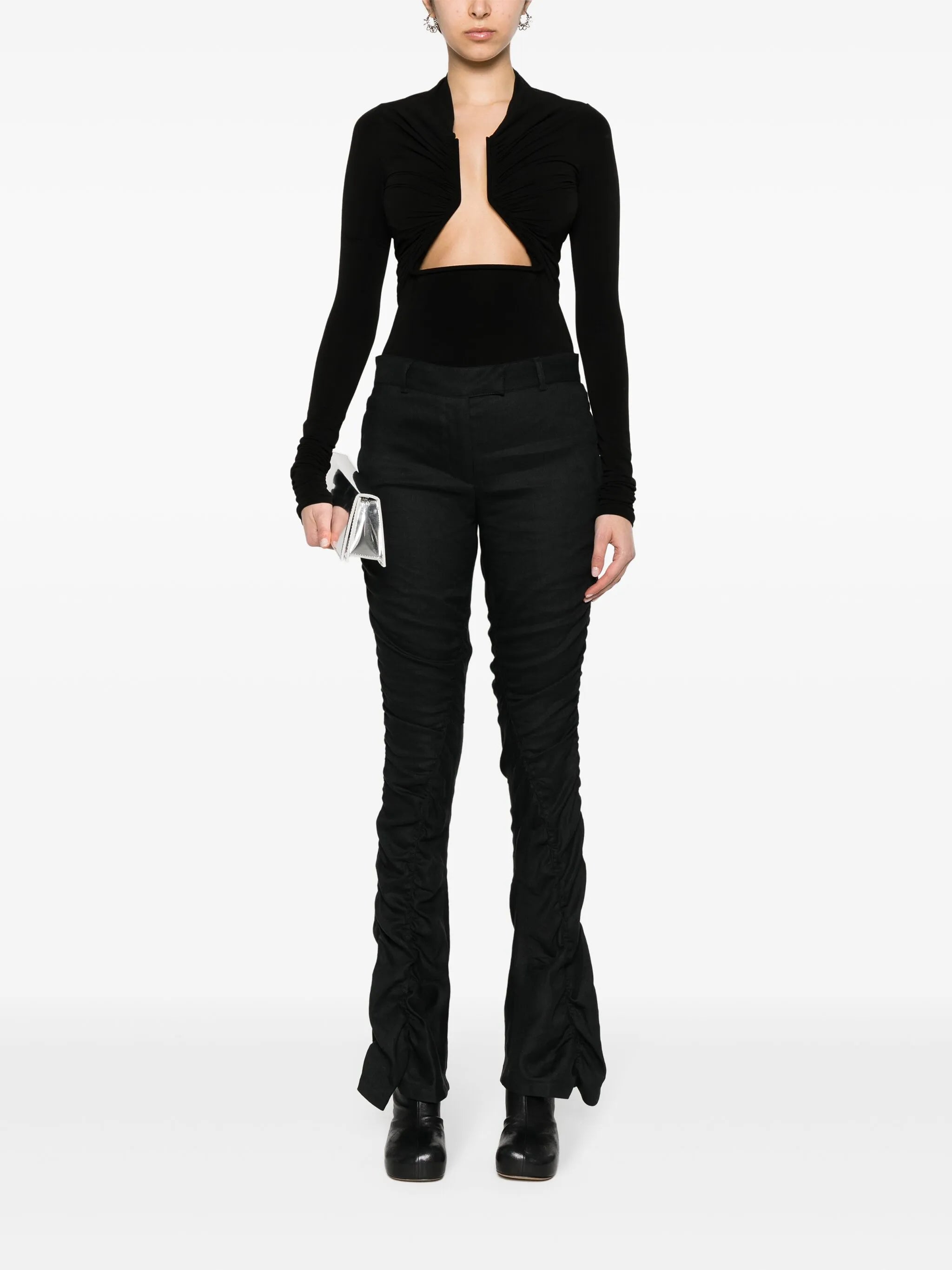 Prong cut-out top