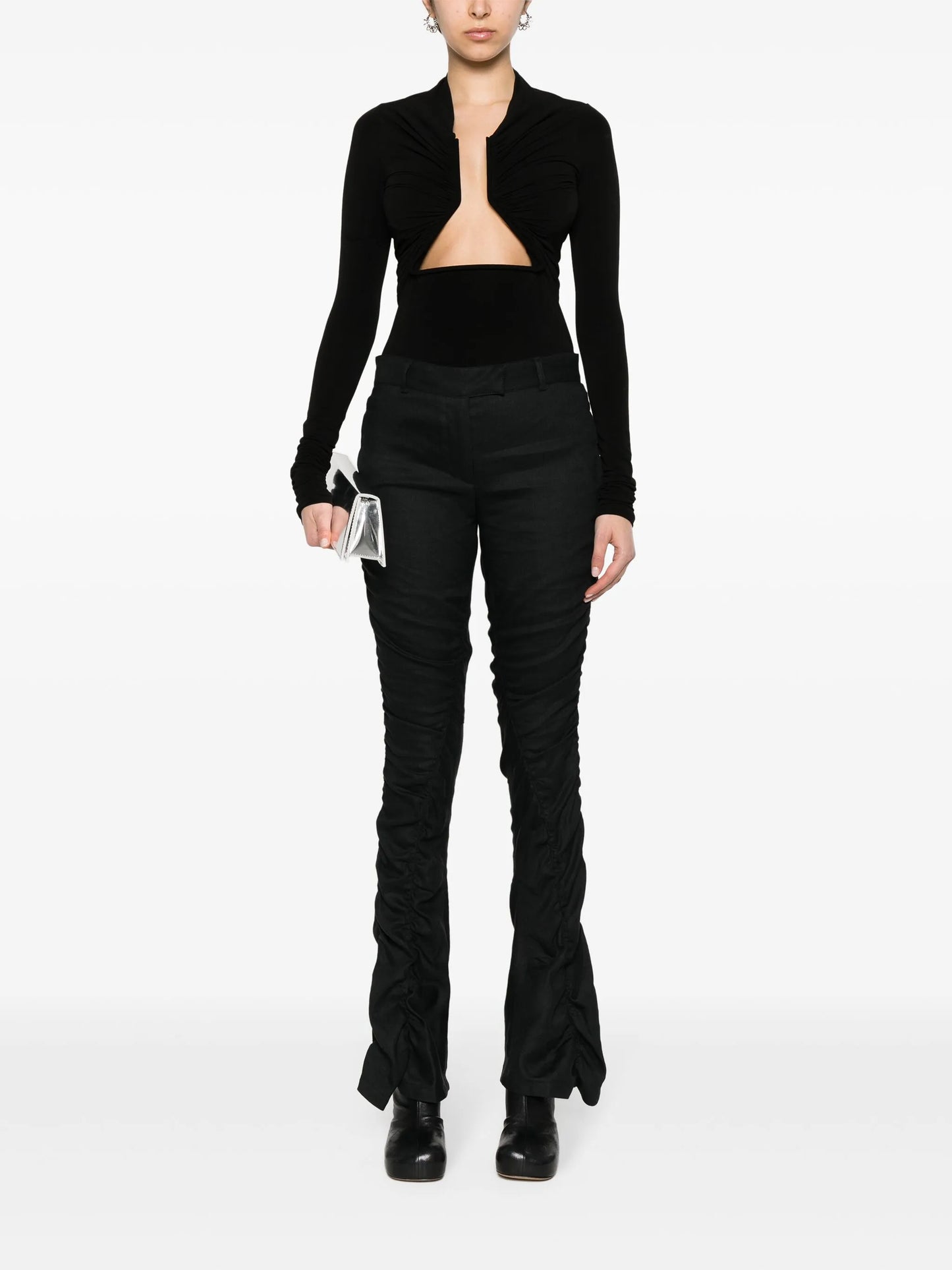 Prong cut-out top