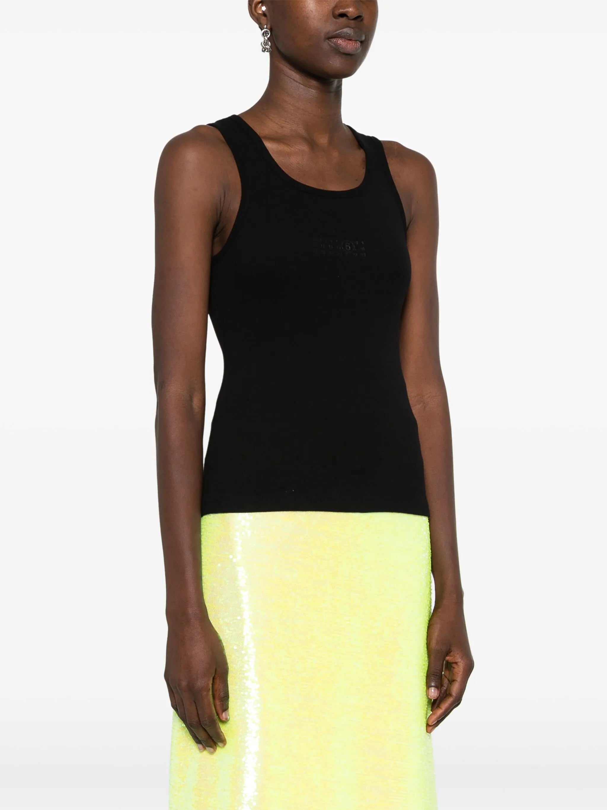 single stitch-logo top