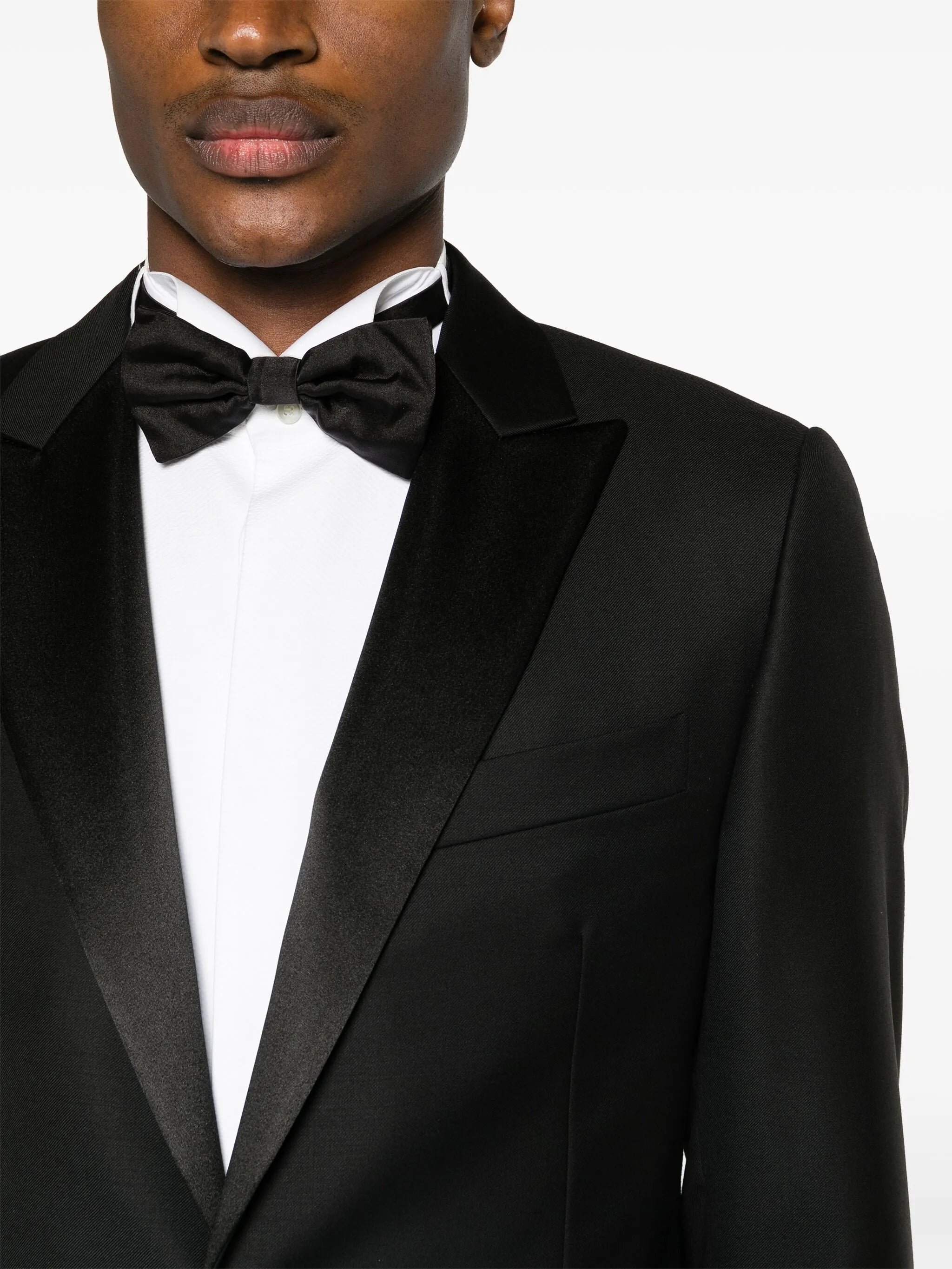 single-breasted wool suit