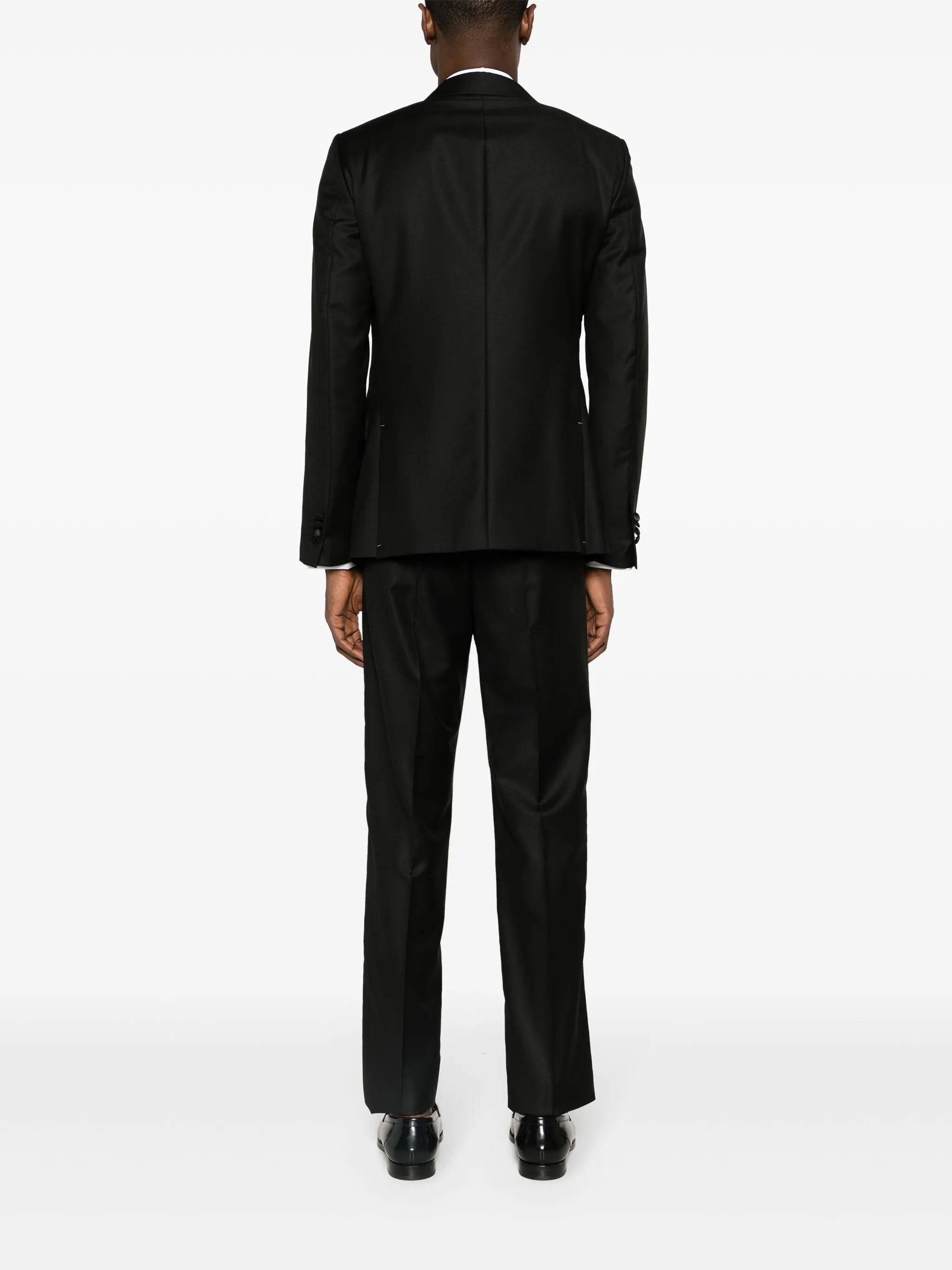 single-breasted wool suit
