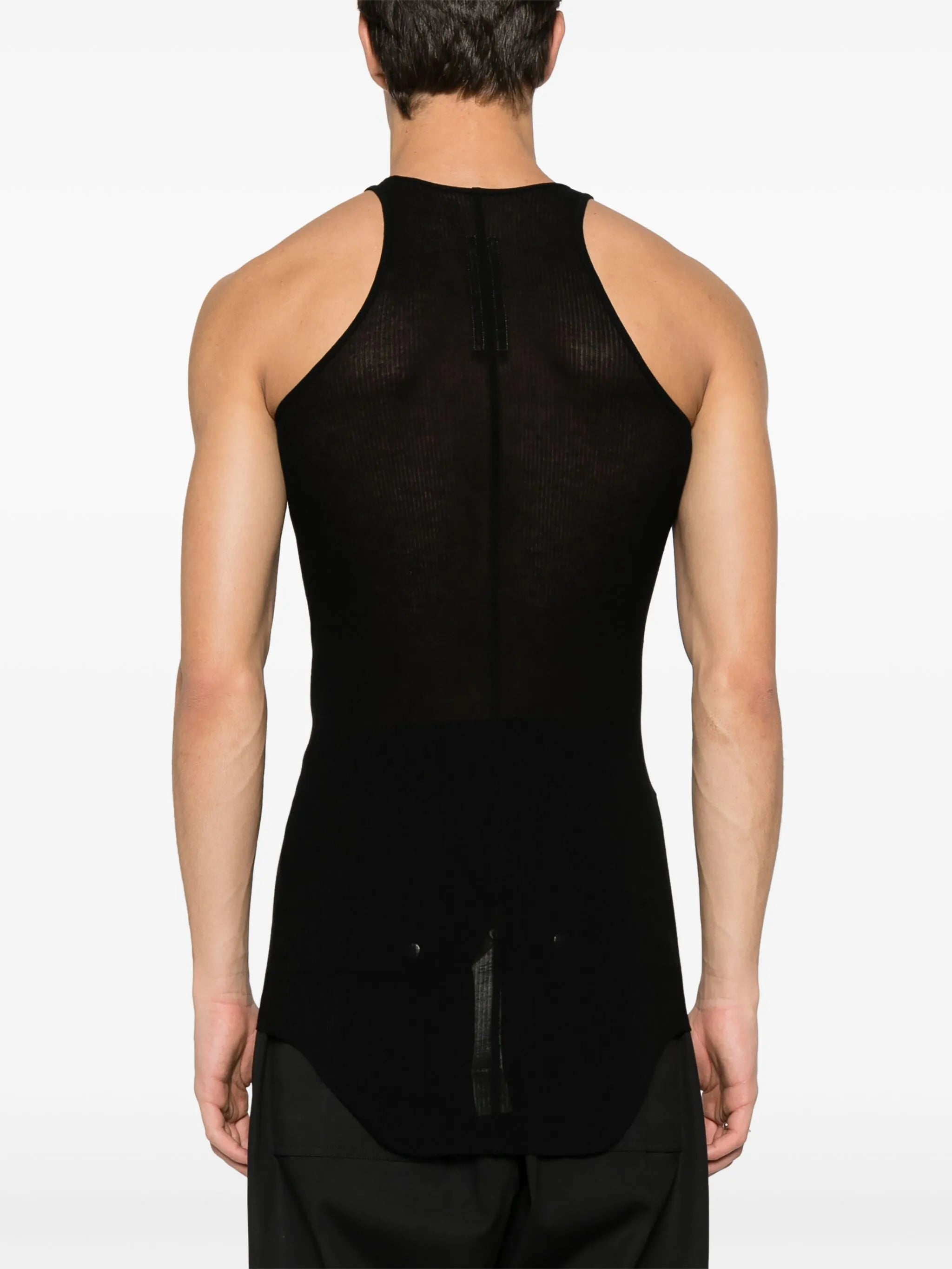 raw-cut ribbed tank top