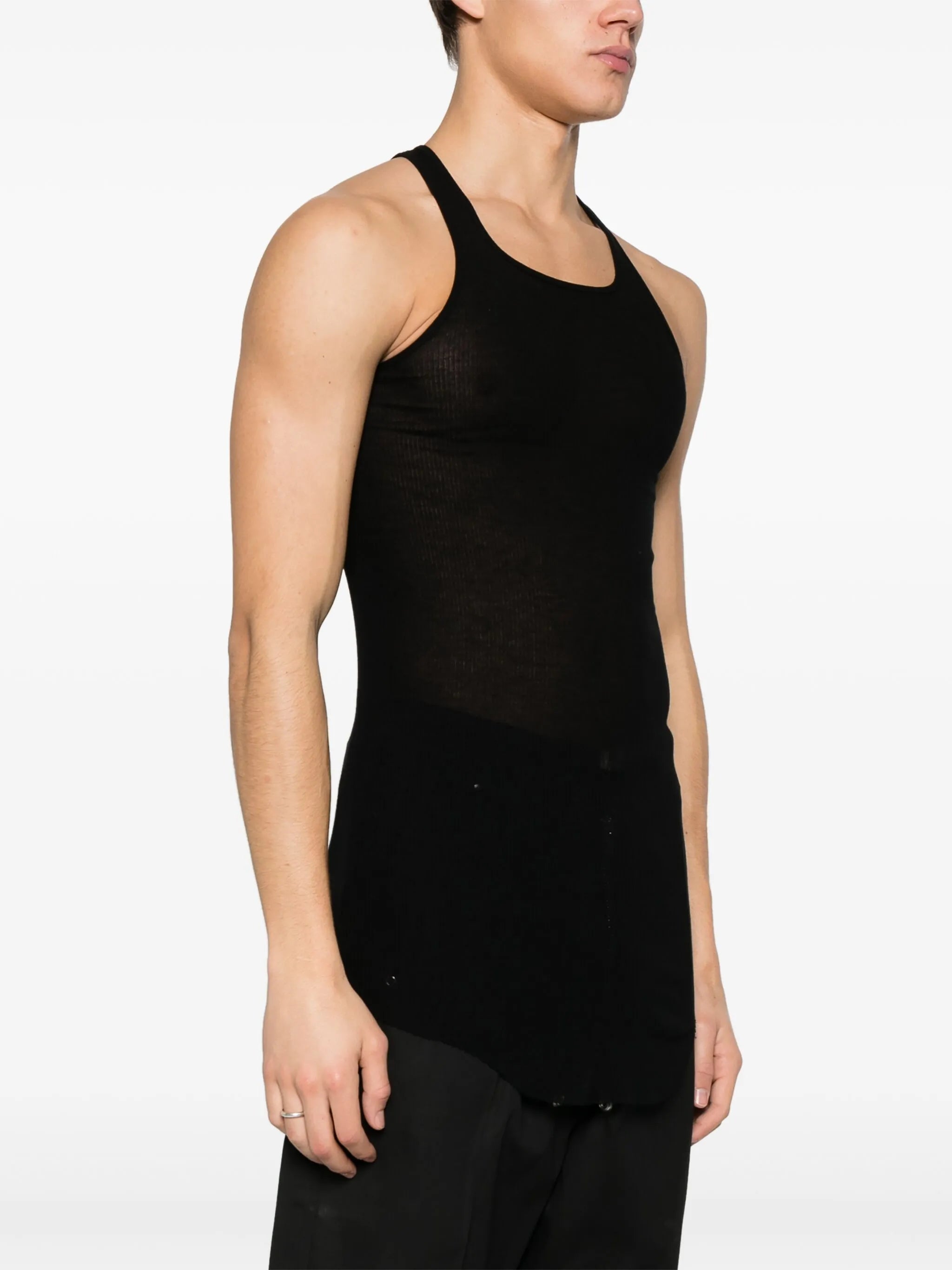 raw-cut ribbed tank top