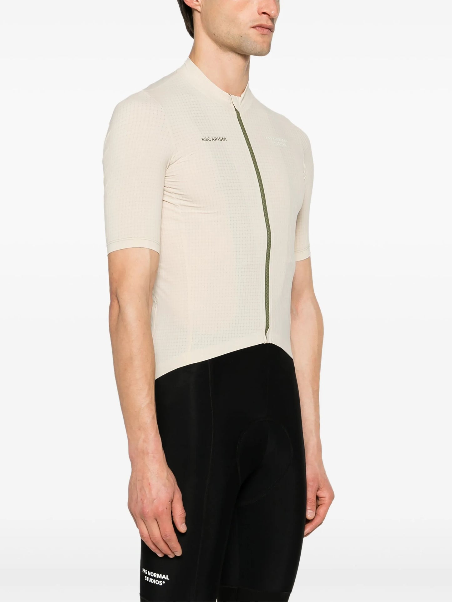 Escapism lightweight performance top