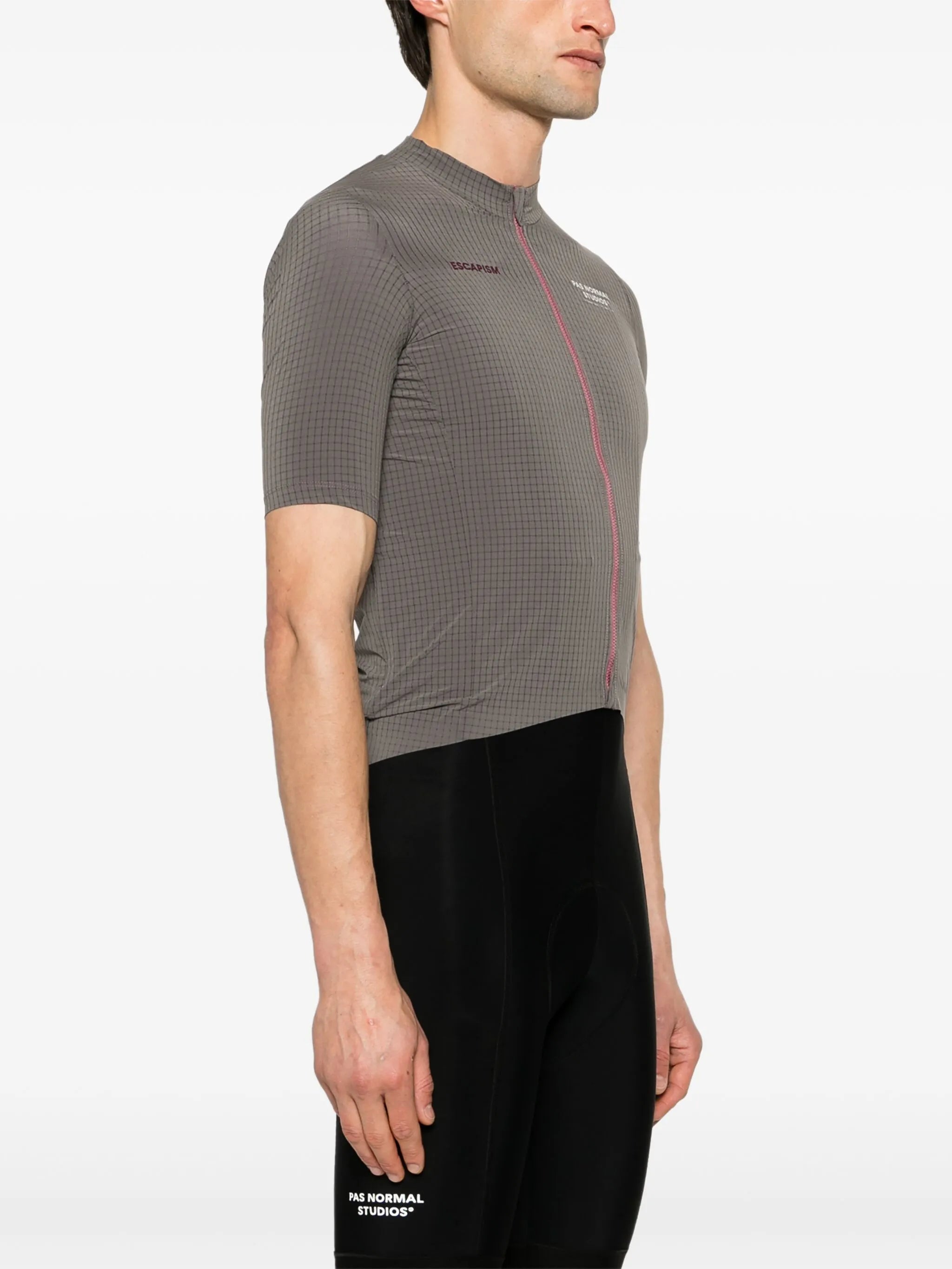Escapism lightweight performance top