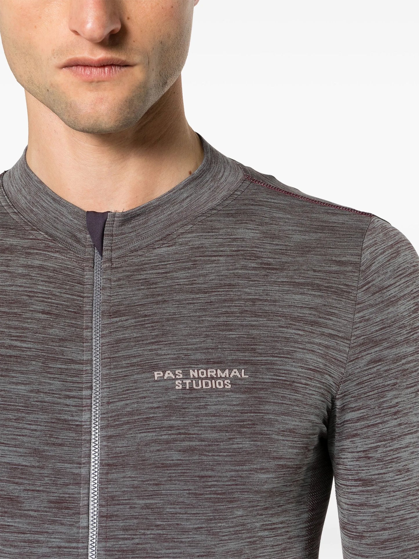 Escapism performance top