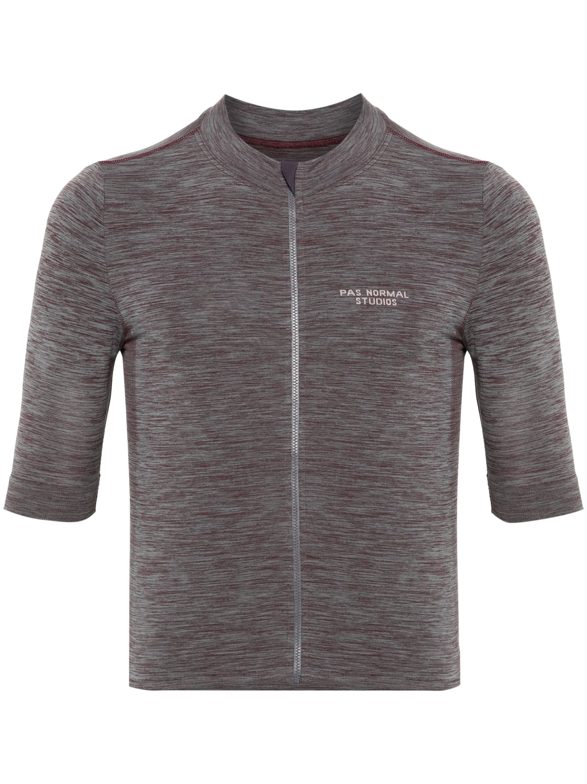 Escapism performance top
