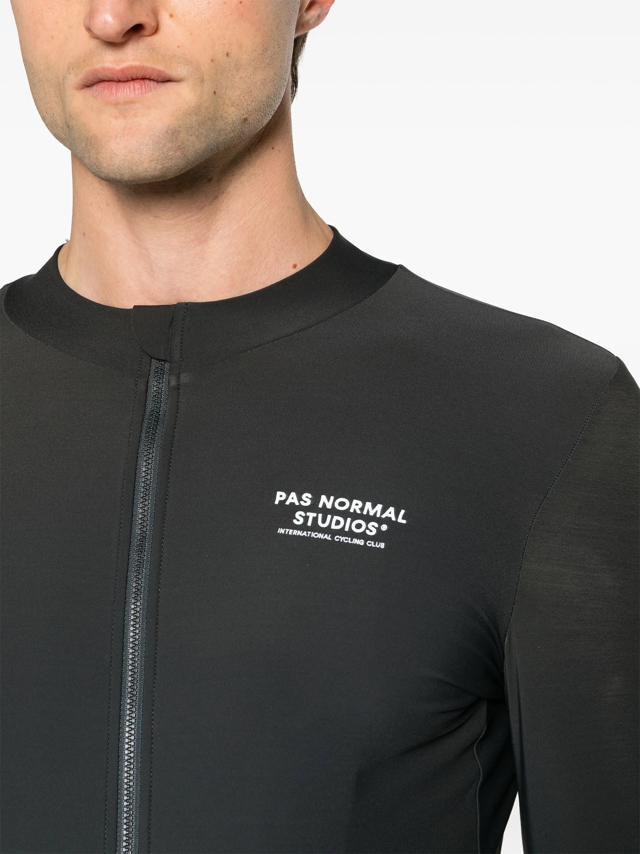 Mechanism lightweight jacket