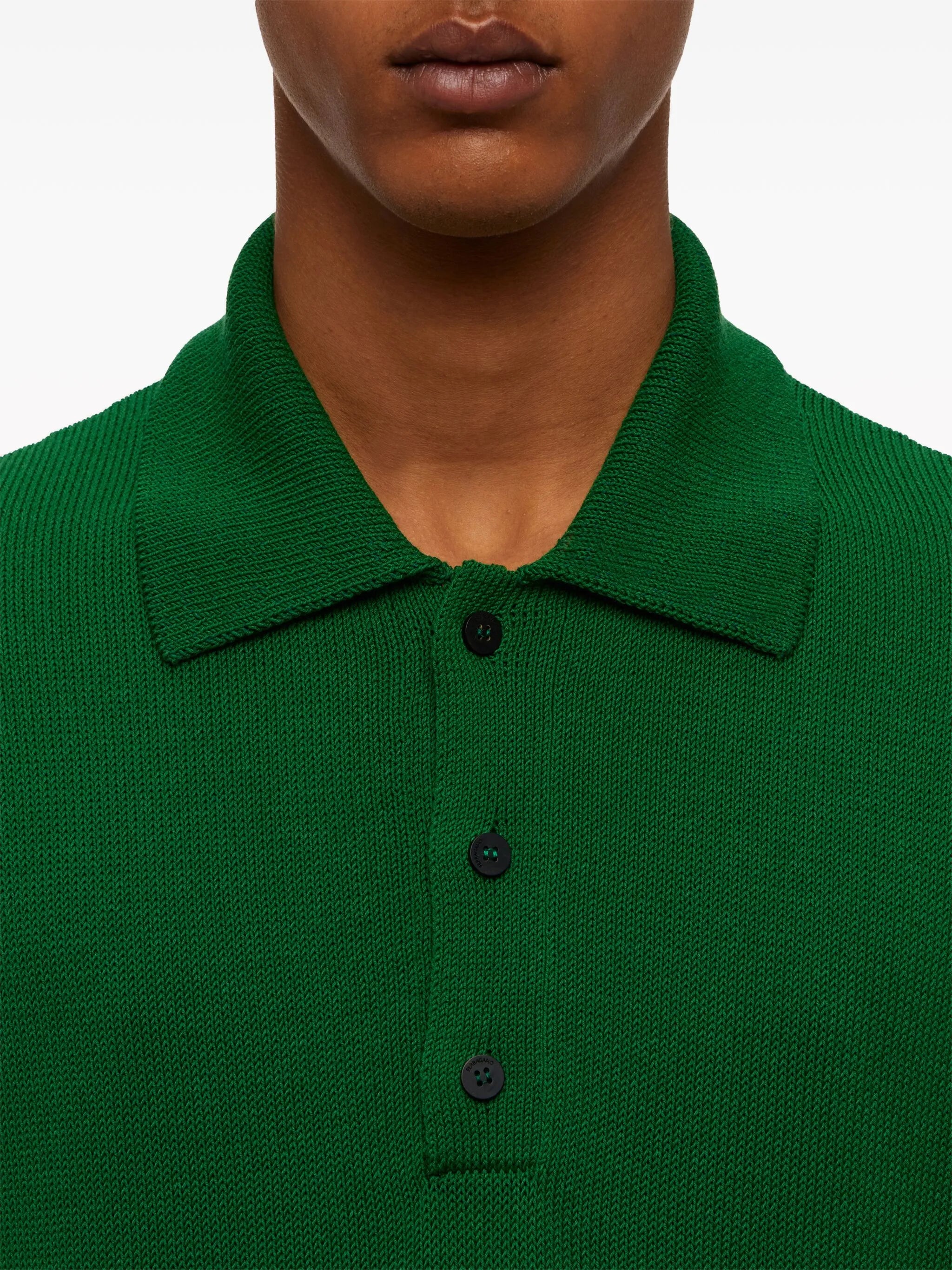 knitted polo shirt