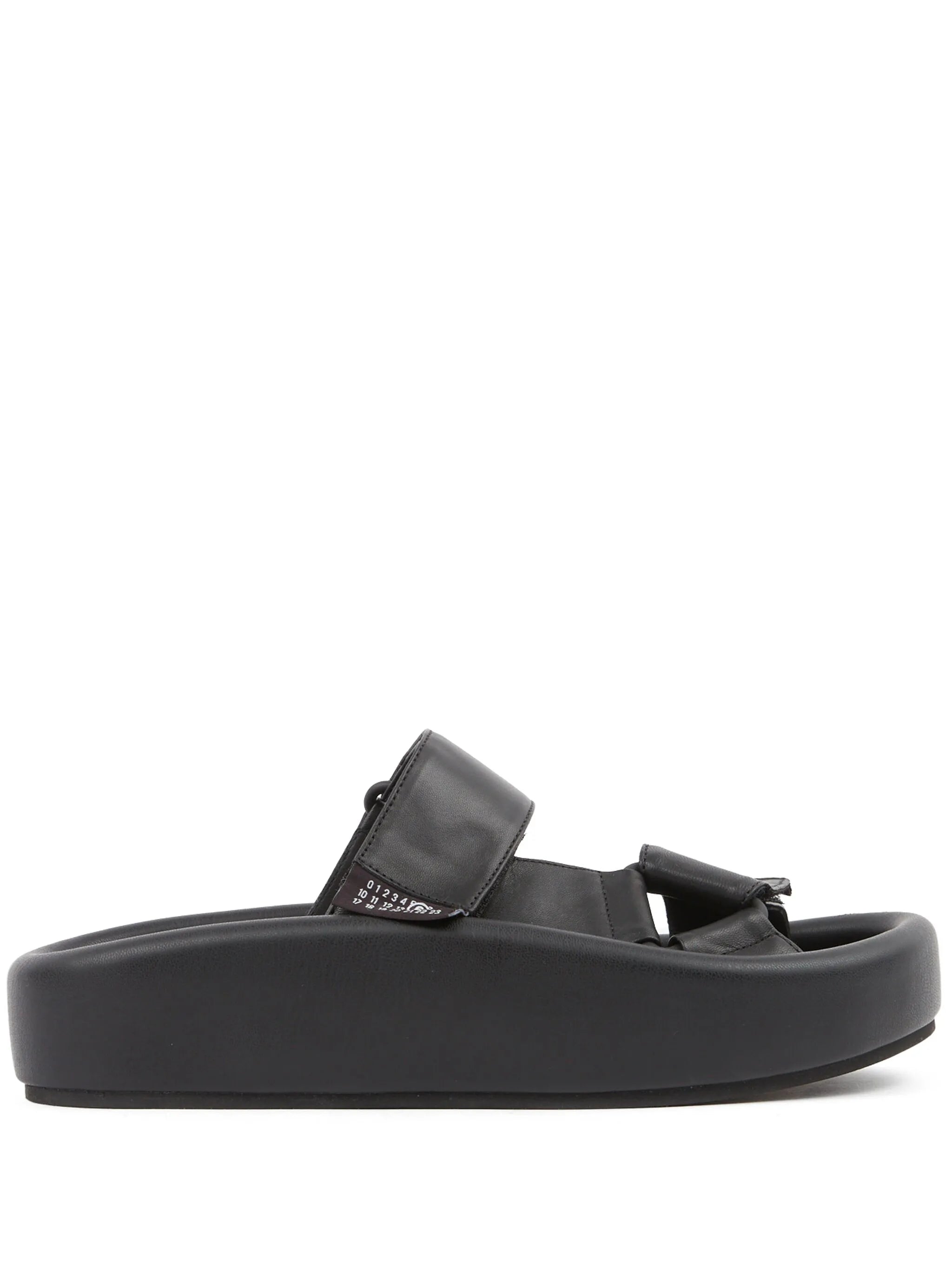 Webbing leather sandals