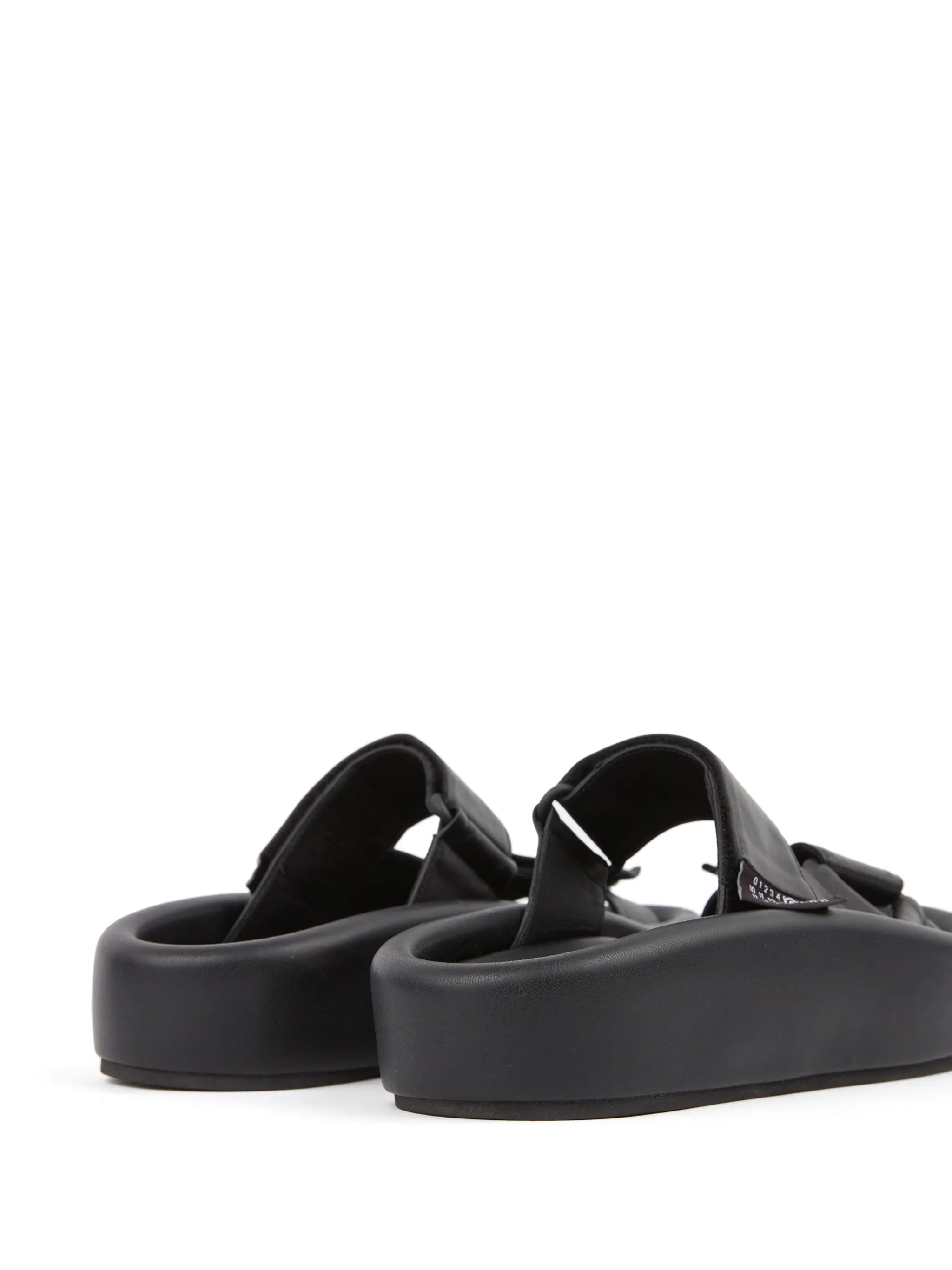 Webbing leather sandals