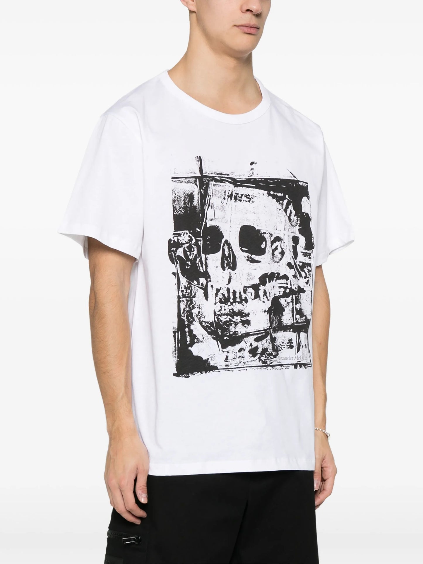 skull-print T-shirt