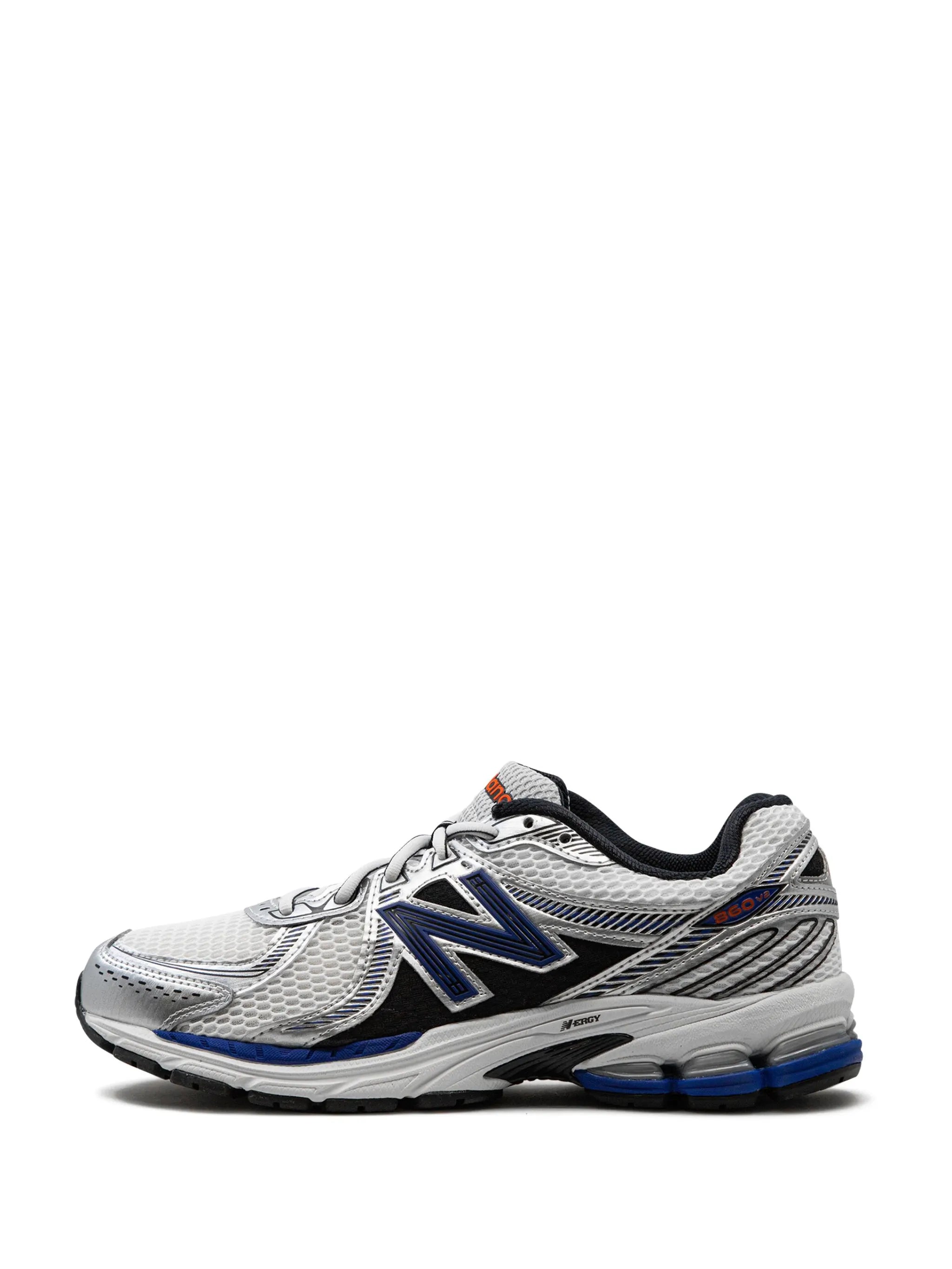 860 V2 sneakers