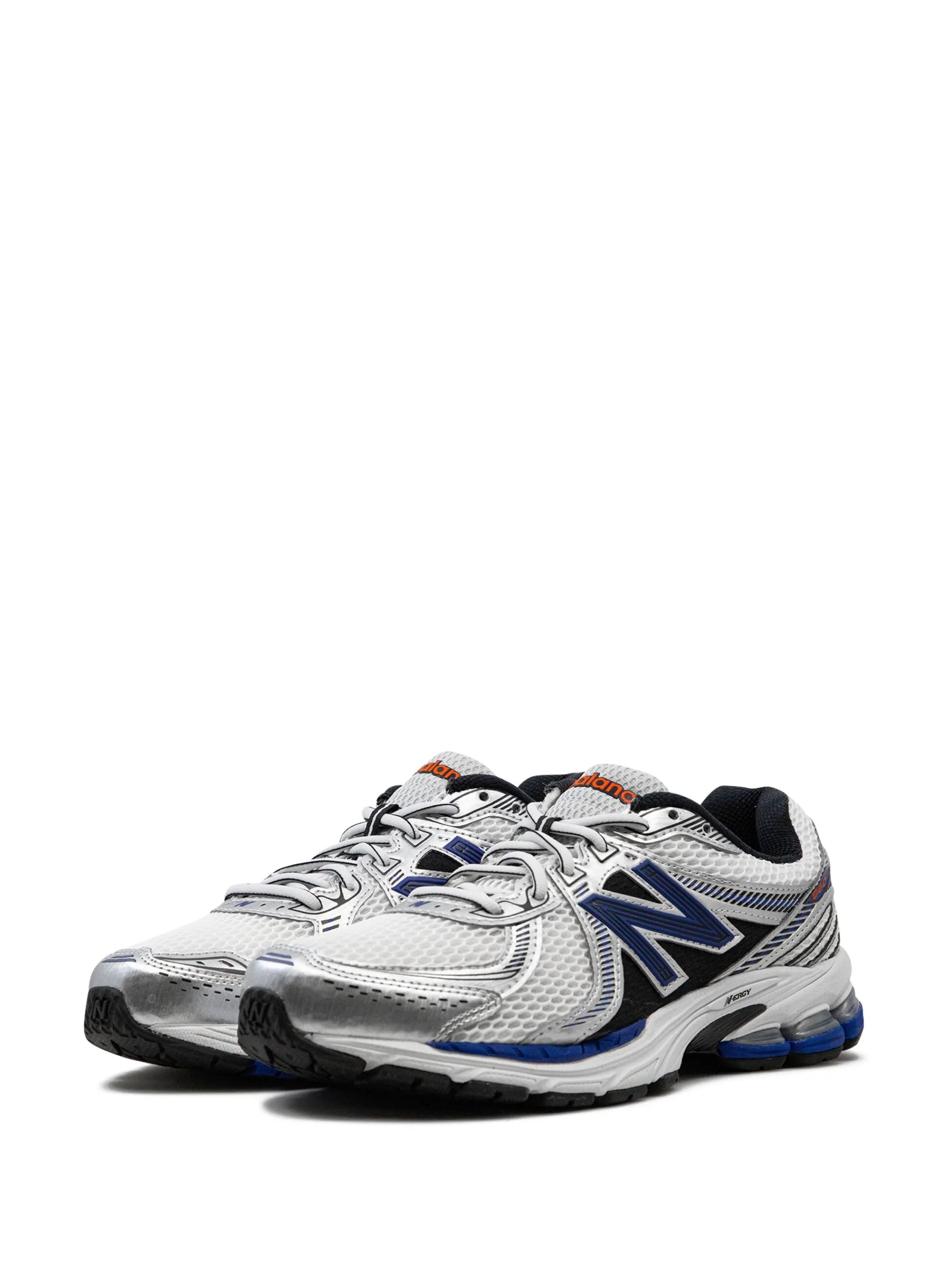 860 V2 sneakers