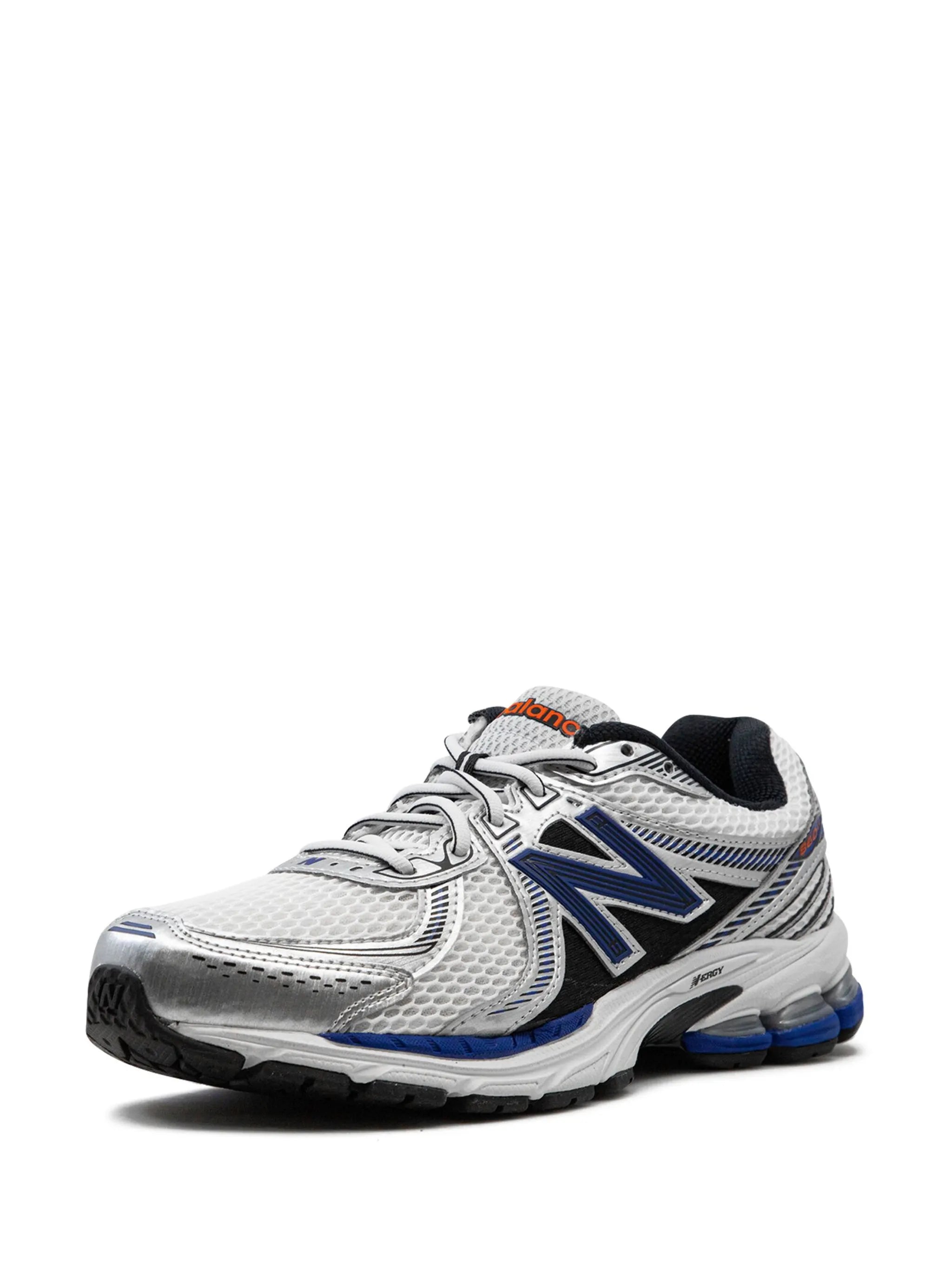 860 V2 sneakers