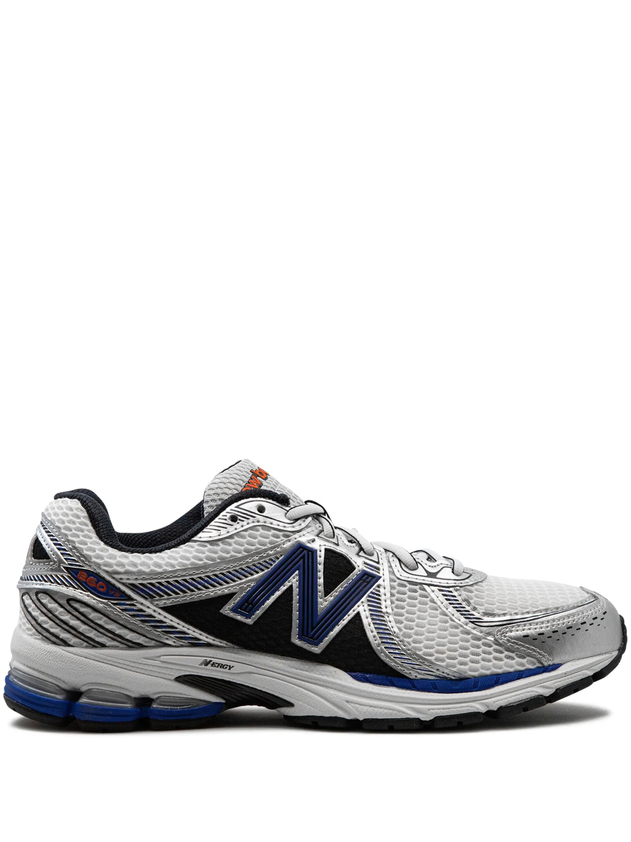 860 V2 sneakers