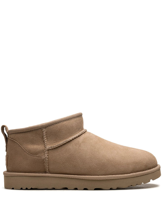 Classic Ultra Mini II boots
