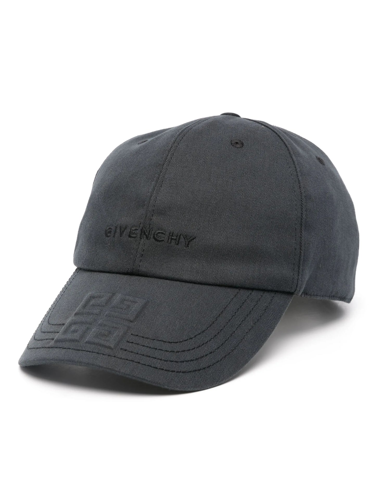 4G-embossed cap