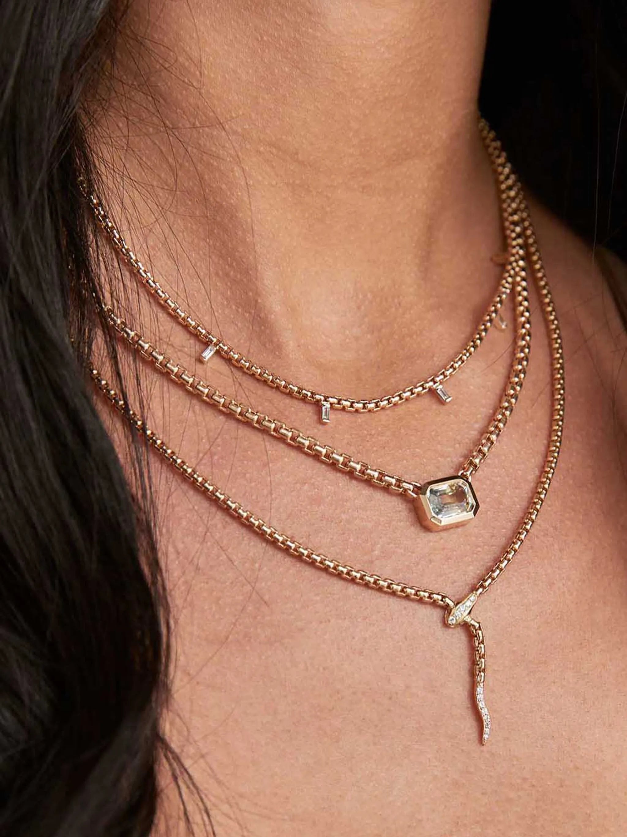 14kt yellow gold Serpent diamond necklace