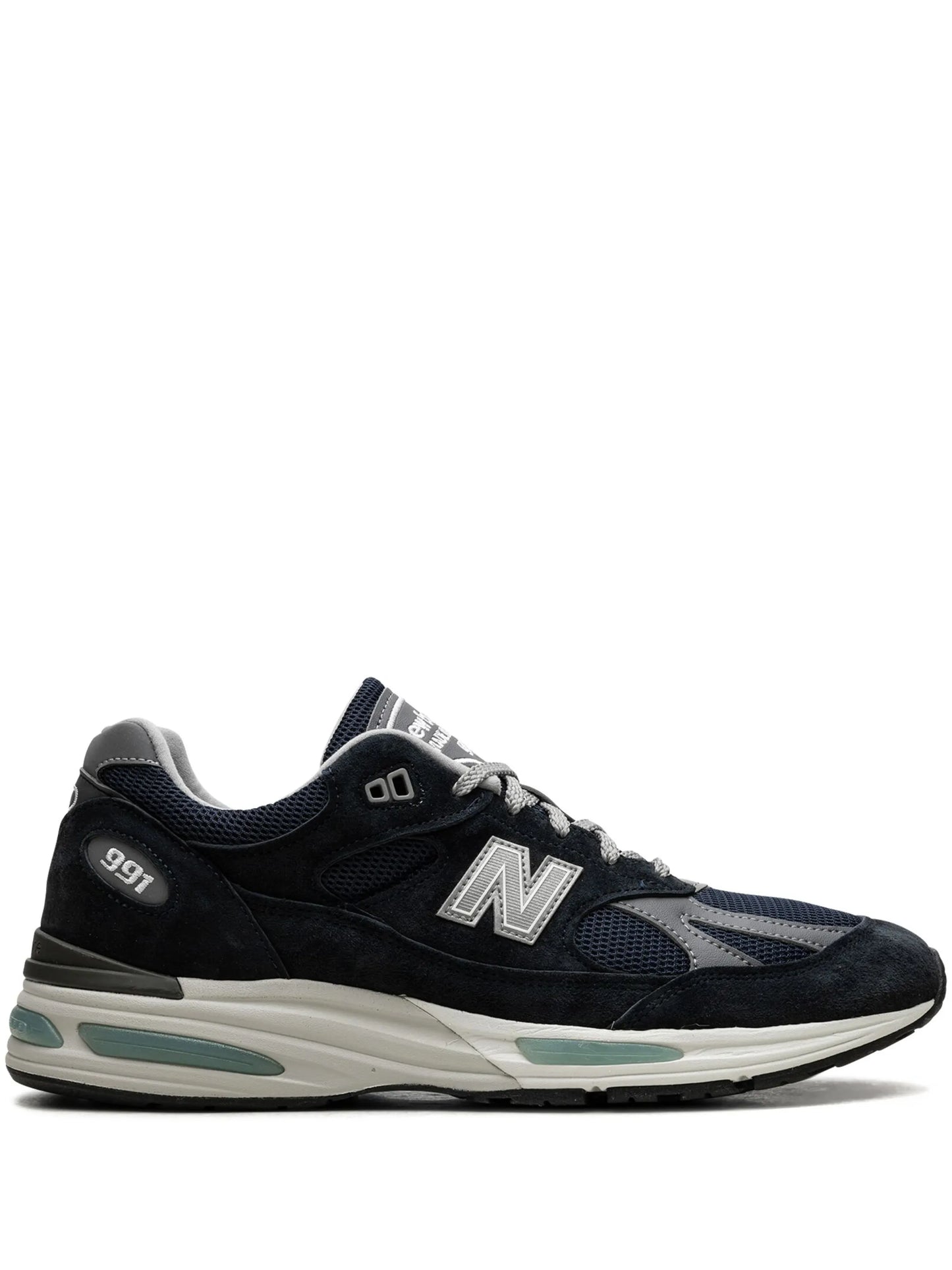 991v2 "Dark Navy" suede sneakers