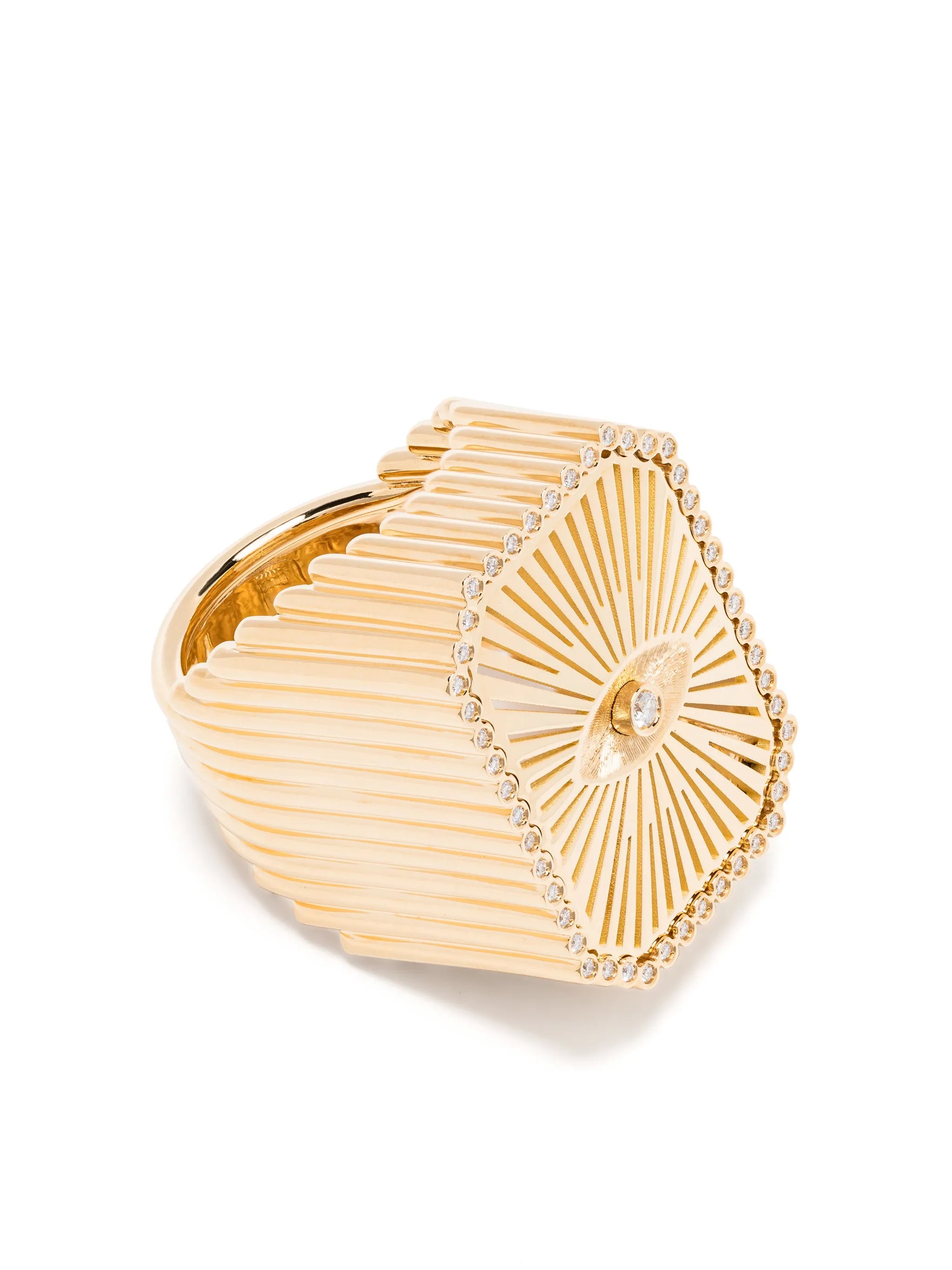 18kt yellow gold Eye Scap diamond signet ring