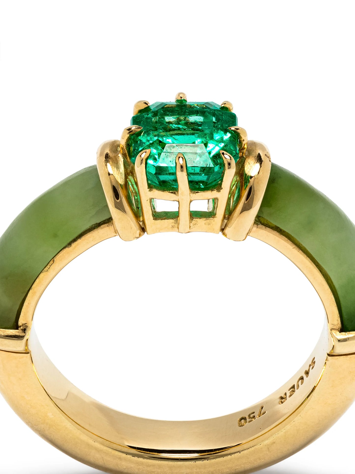 18kt yellow gold Marina emerald ring