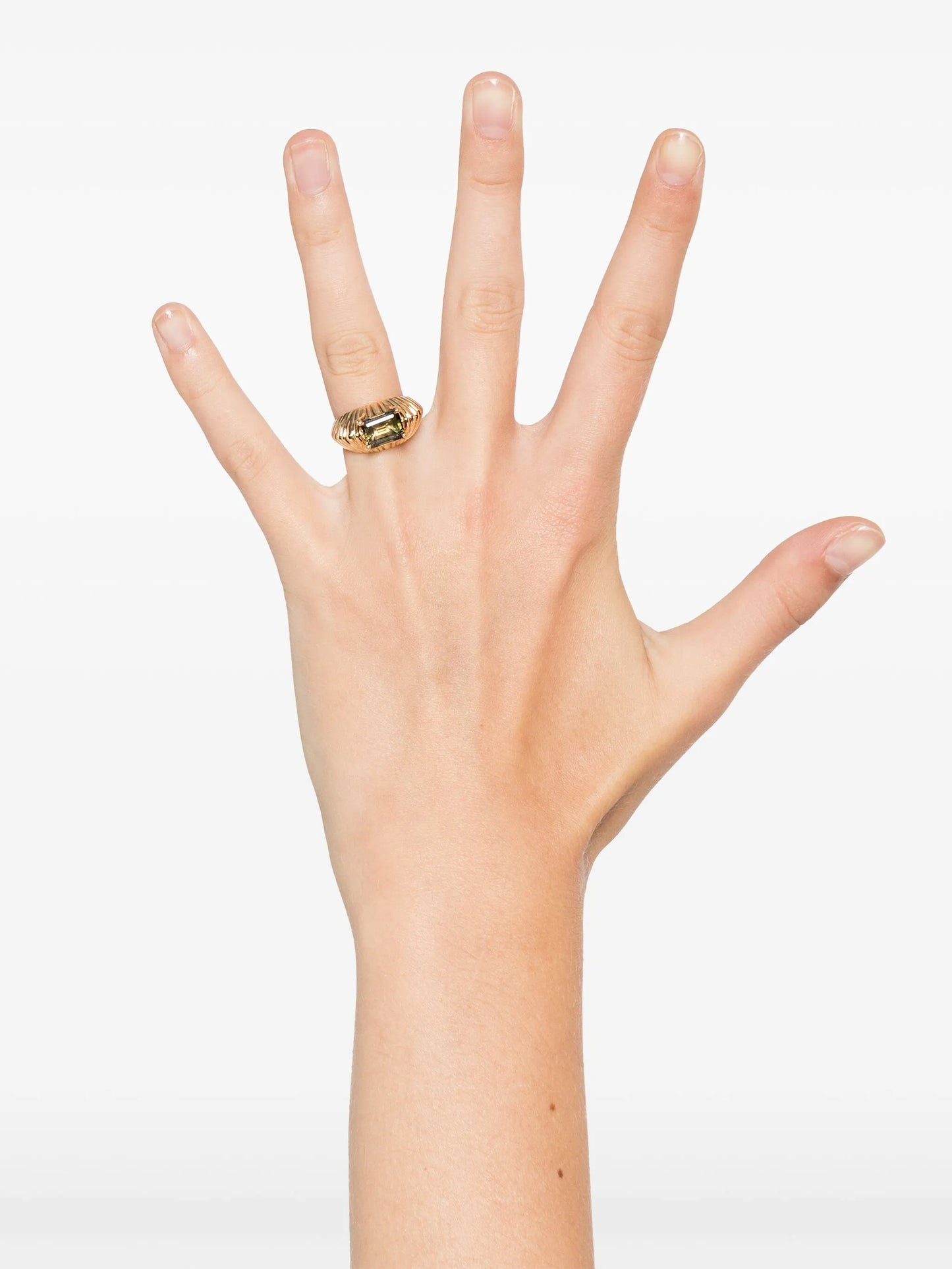 18kt yellow gold XL Fluted Crescent tourmaline ring