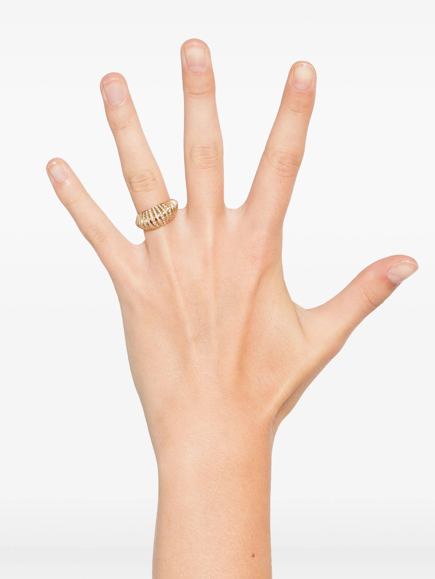 18kt yellow gold XL Fluted Crescent diamond ring