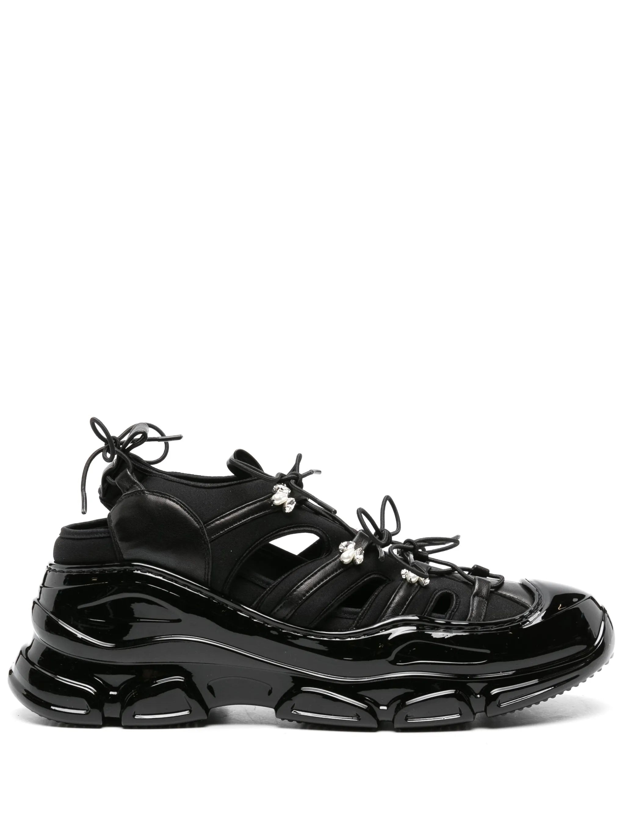 Tracker cut-out sneakers