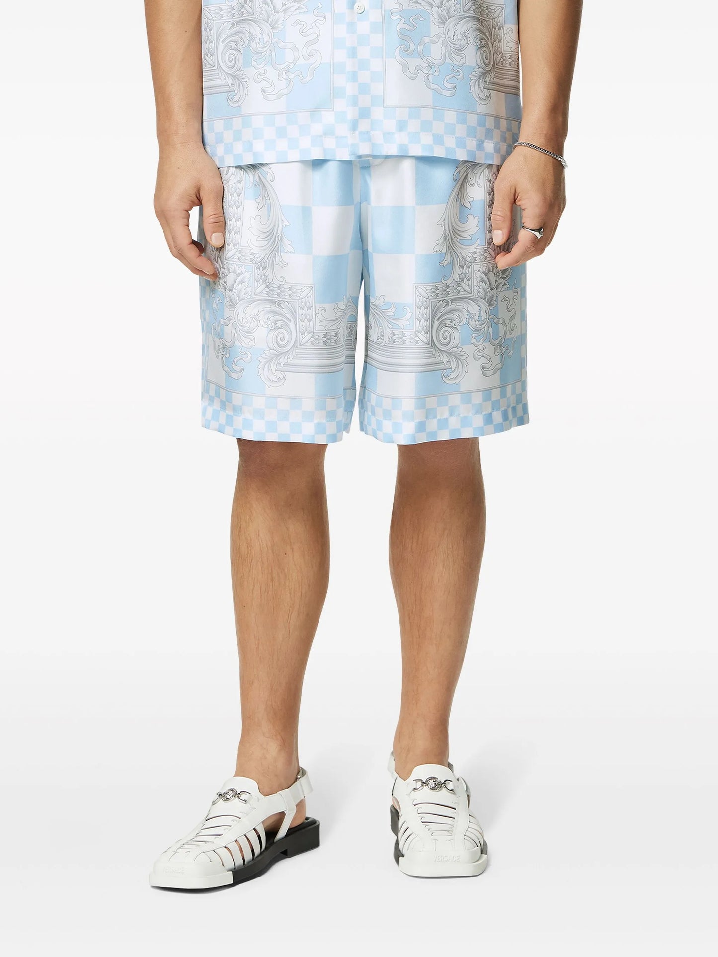 Medusa Contrasto silk shorts