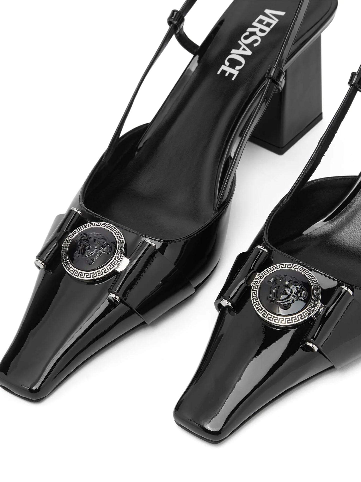 Medusa Head leather pumps