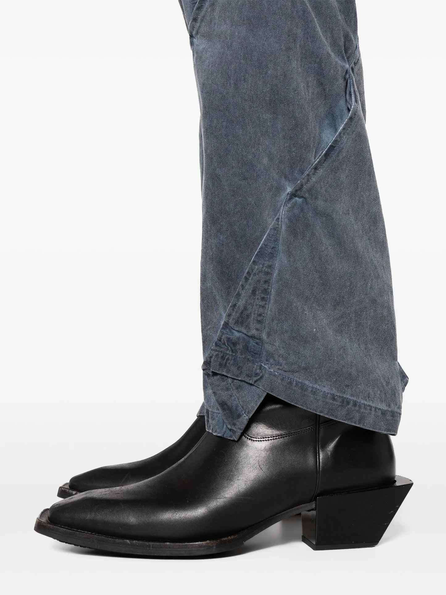 Gather-Twisted straight trousers