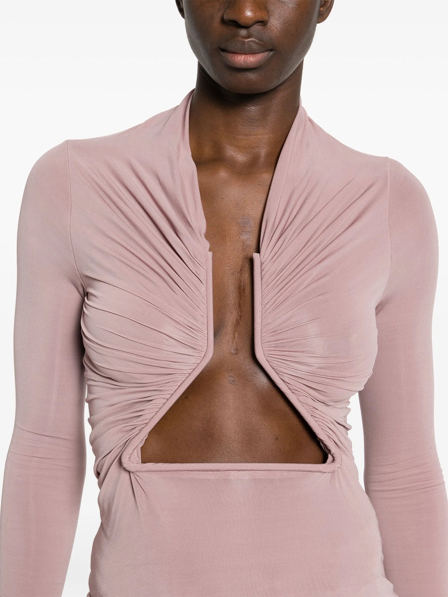 Prong cut-out top