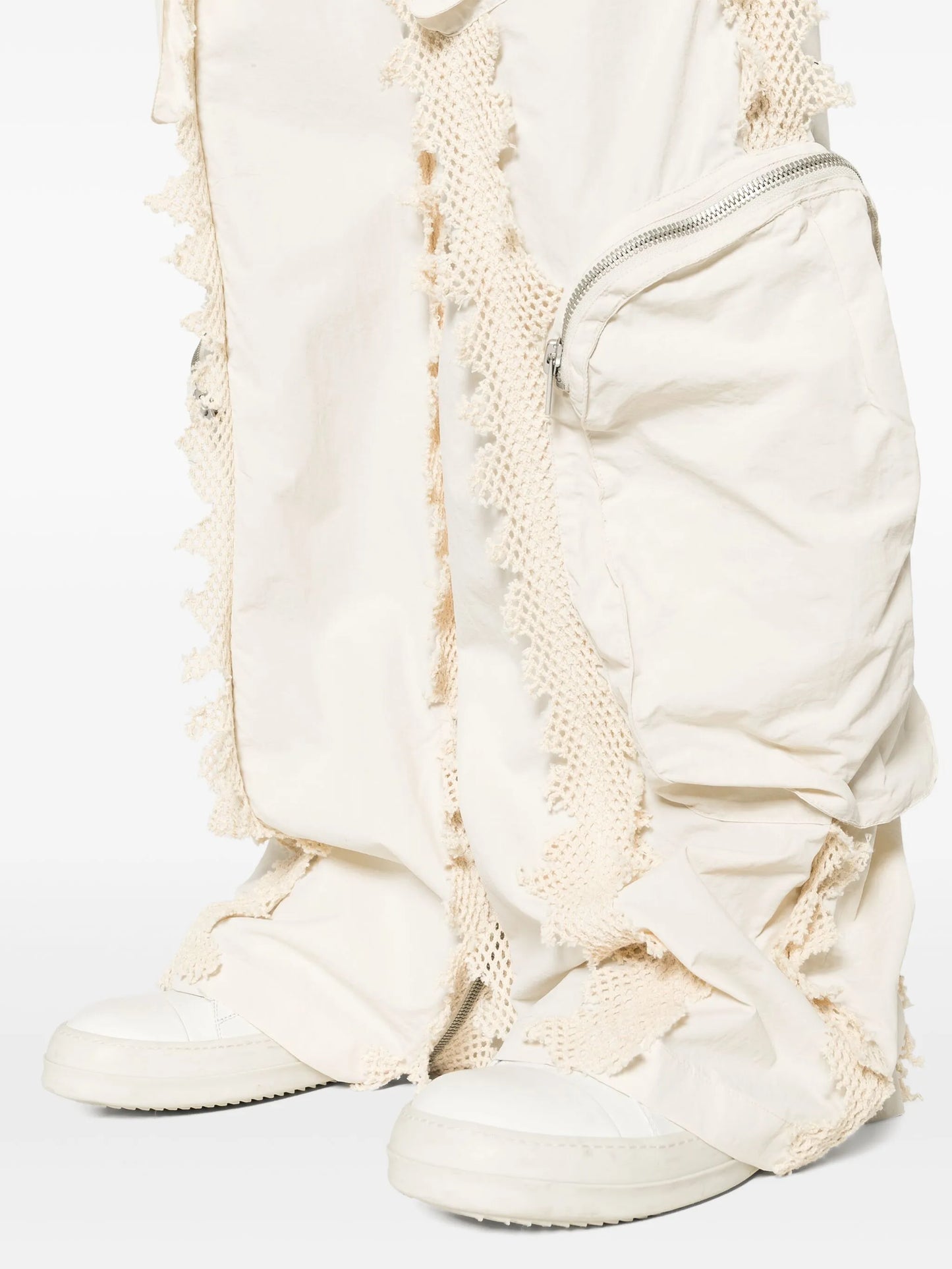 Spherical high-waist cargo trousers